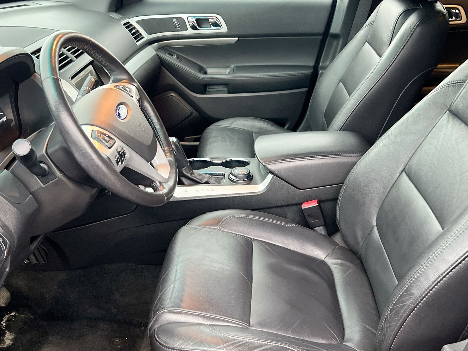 Thumbnail: 2015 Ford Explorer - 10