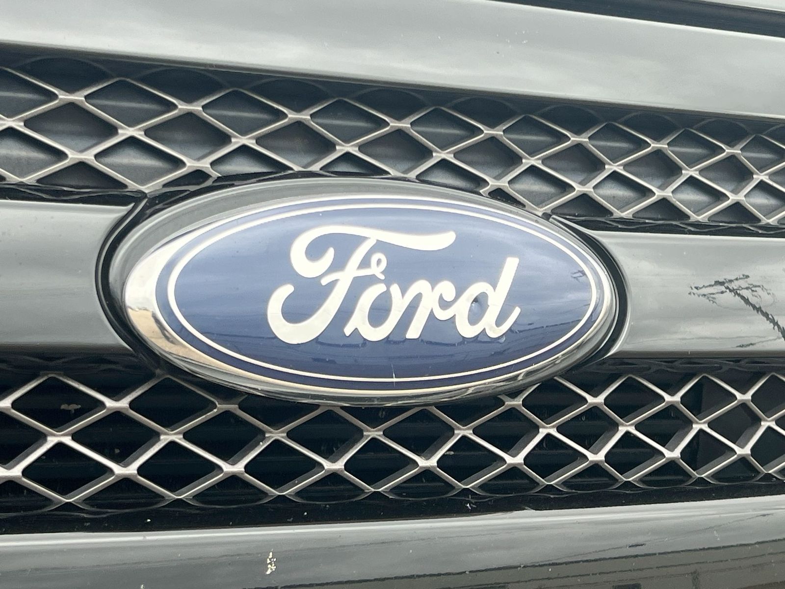 Thumbnail: 2014 Ford Explorer - 13