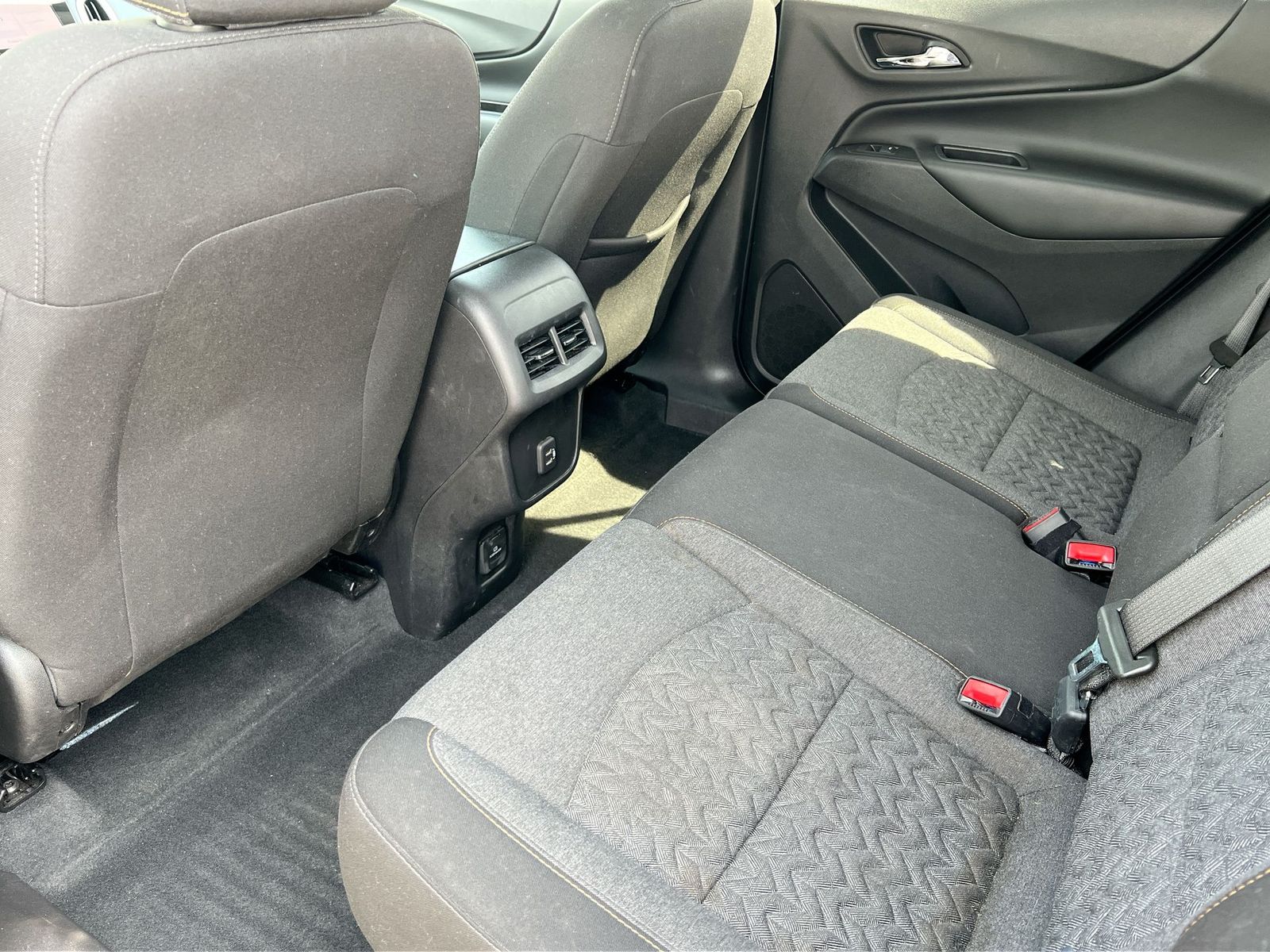 Thumbnail: 2022 Chevrolet Equinox - 18