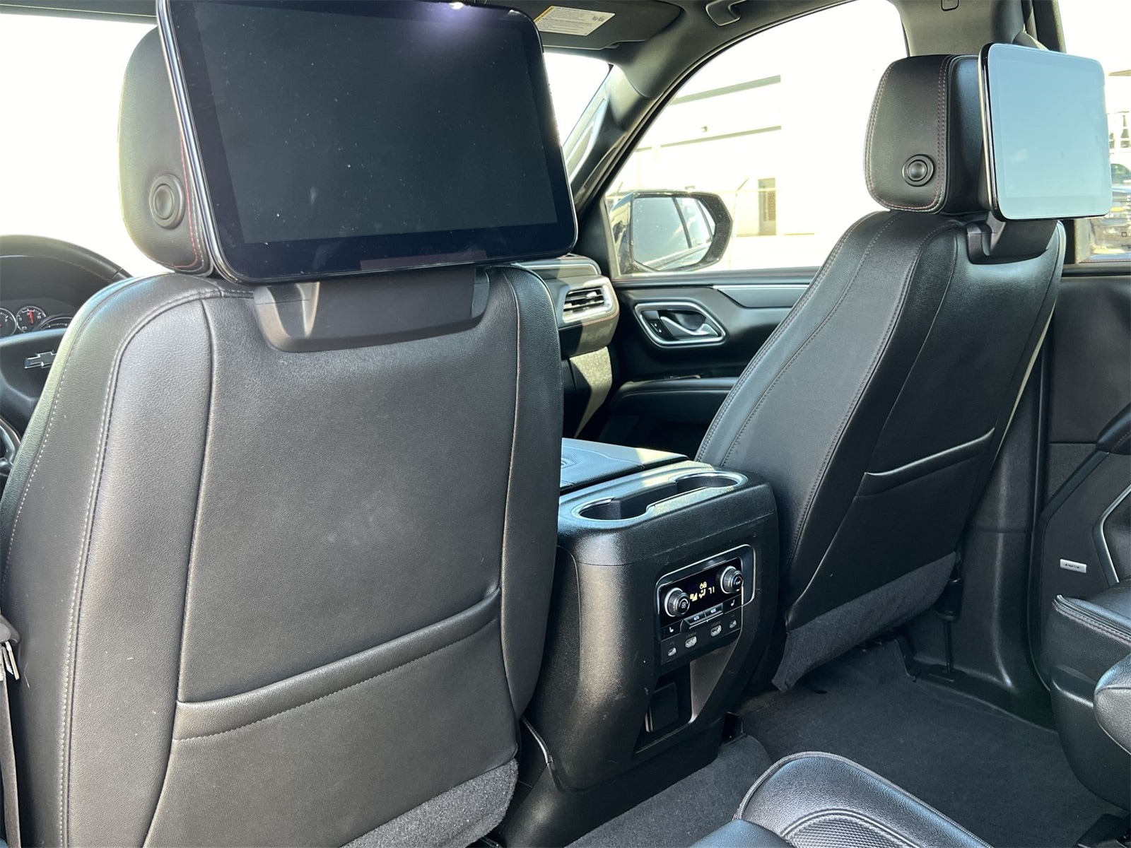 Thumbnail: 2021 Chevrolet Suburban - 19