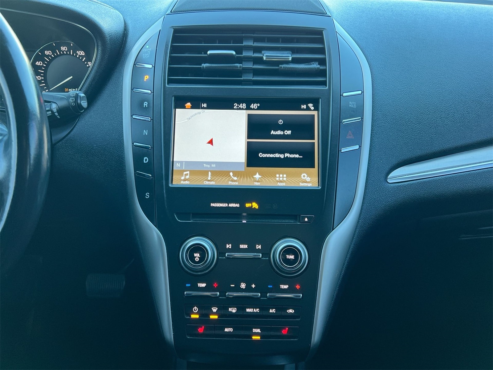 Thumbnail: 2018 Lincoln MKC - 27