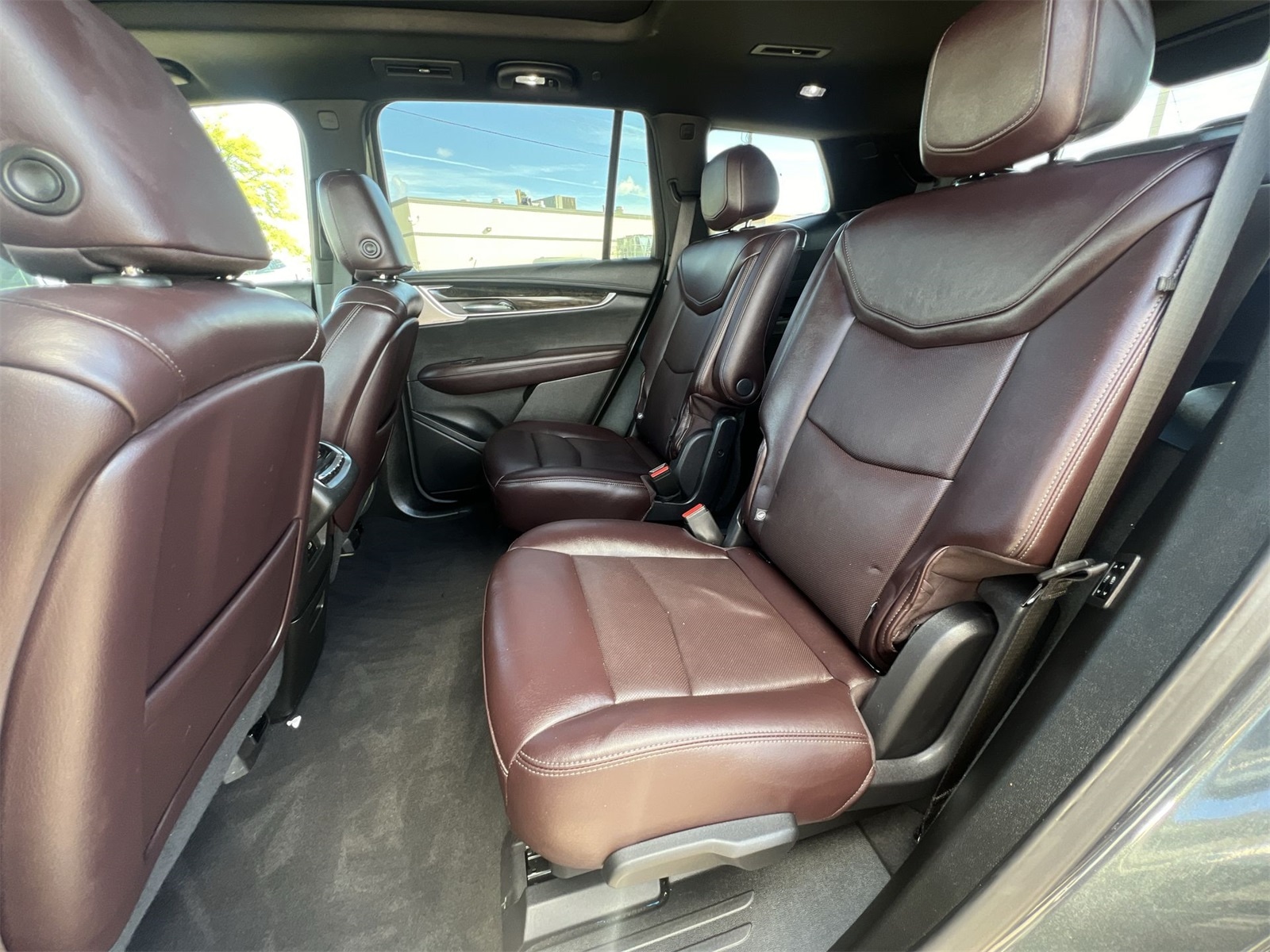 Thumbnail: 2022 Cadillac XT6 - 20