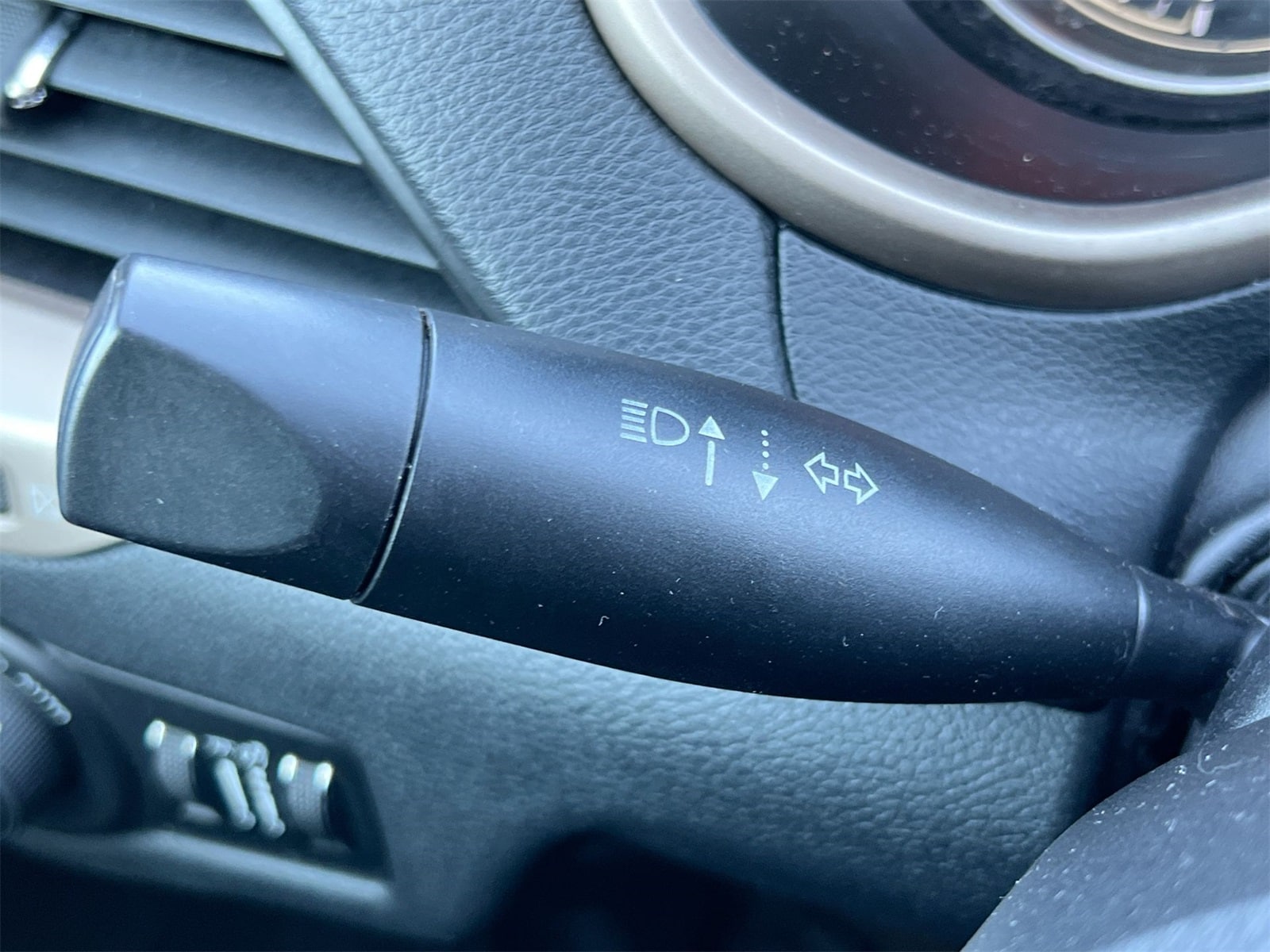 Thumbnail: 2016 Jeep Cherokee - 26