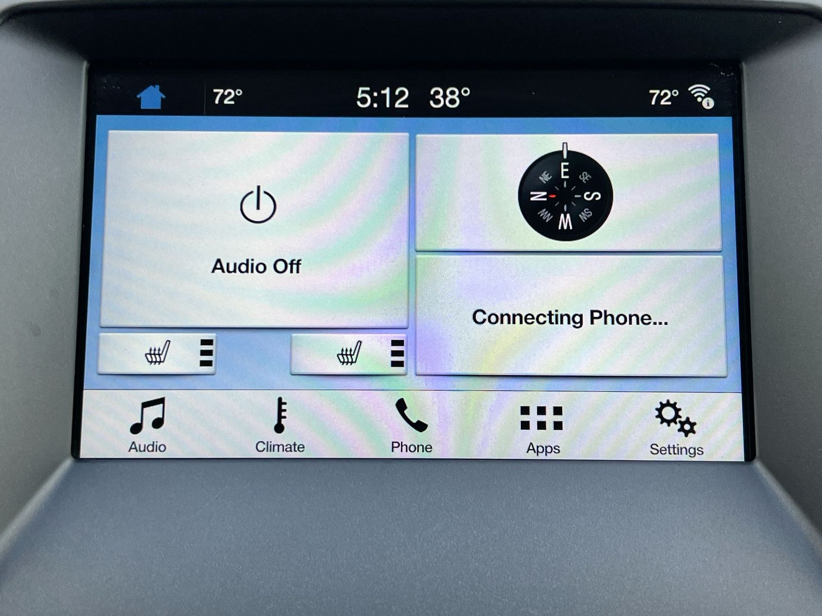 Thumbnail: 2017 Ford Edge - 28