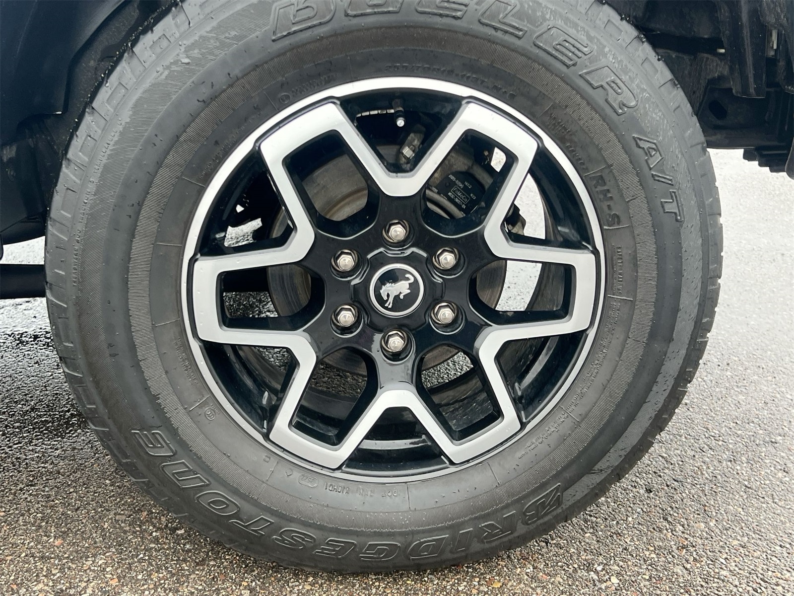 Thumbnail: 2022 Ford Bronco - 14