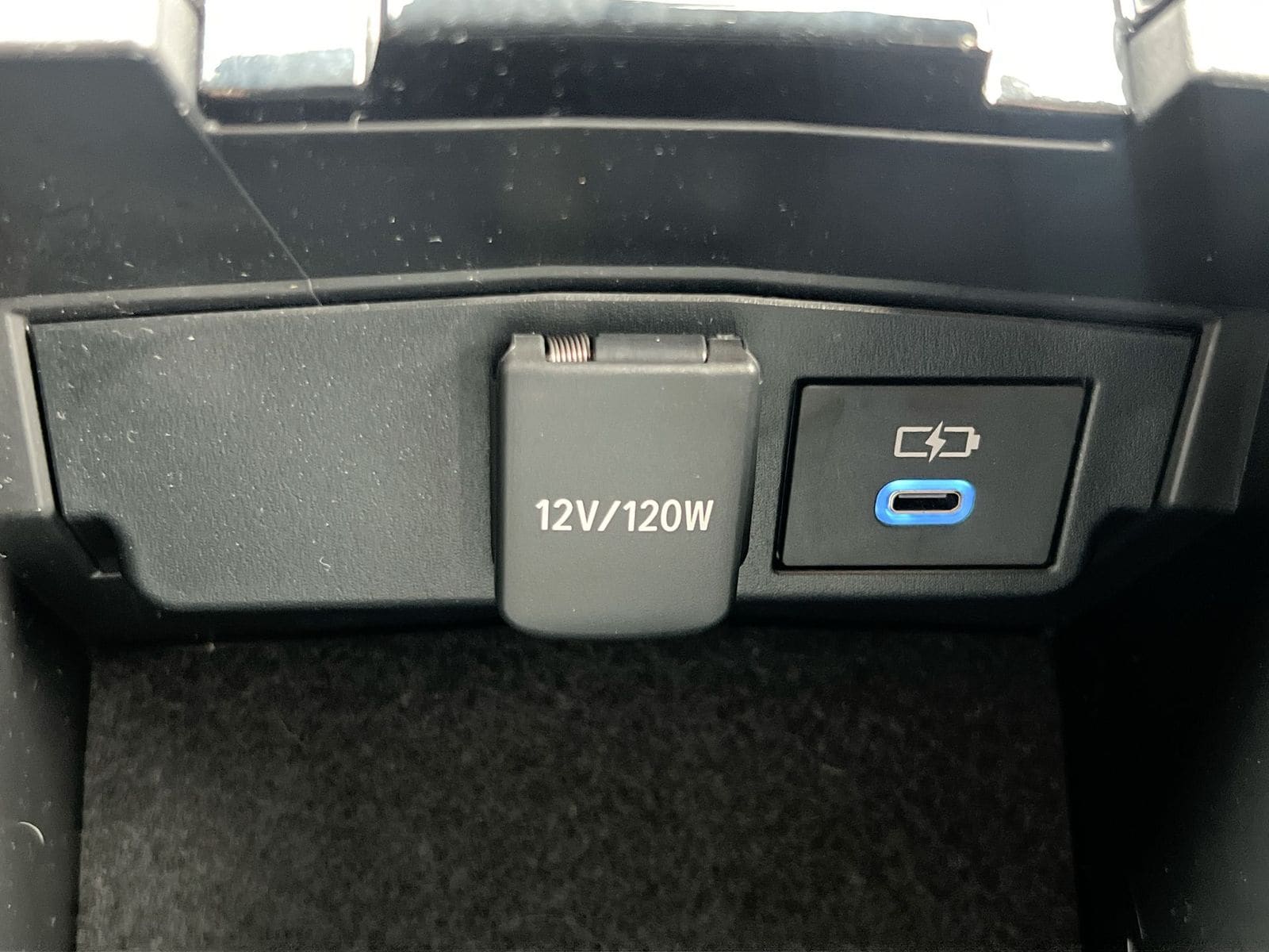 Thumbnail: 2022 Toyota Corolla - 30