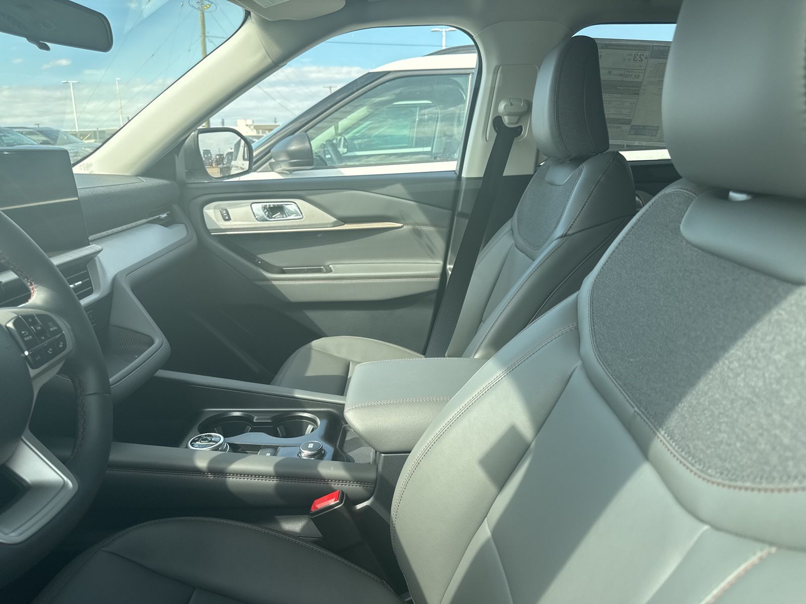 Thumbnail: 2026 Ford Explorer - 27