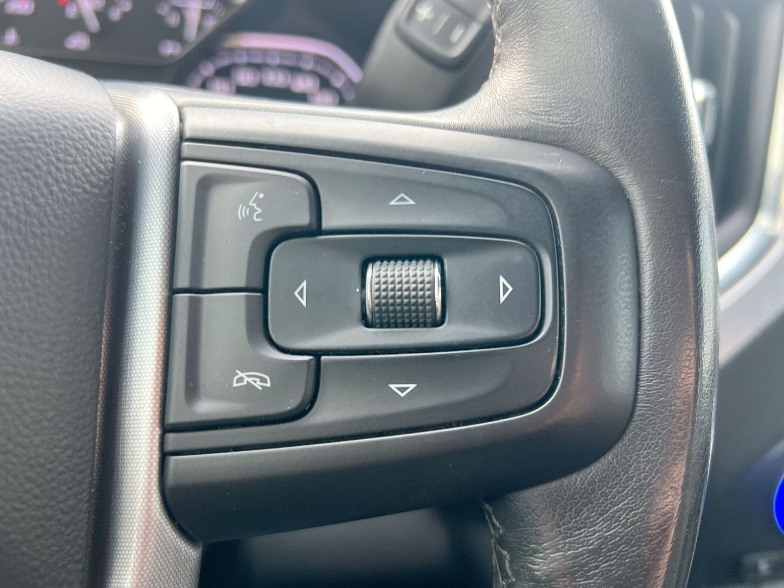 Thumbnail: 2022 GMC Sierra 2500 - 24