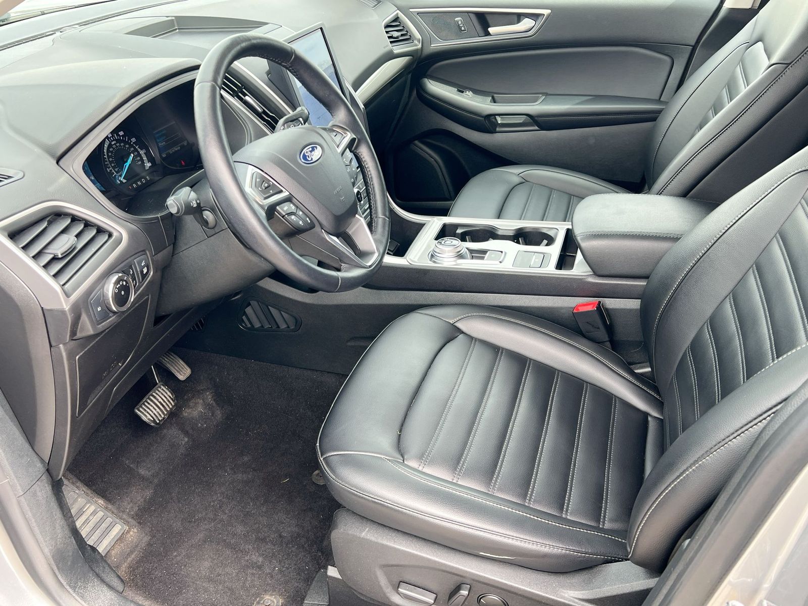 Thumbnail: 2023 Ford Edge - 9