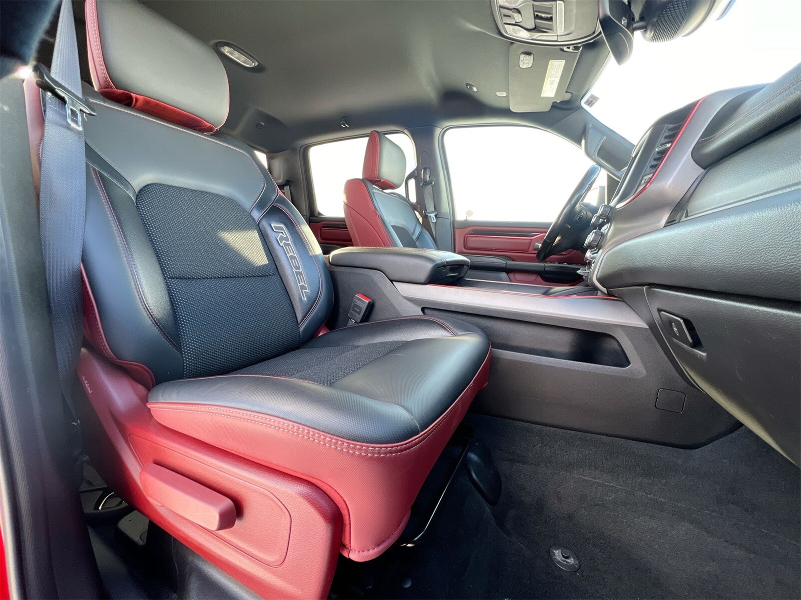 Thumbnail: 2021 RAM 1500 - 21