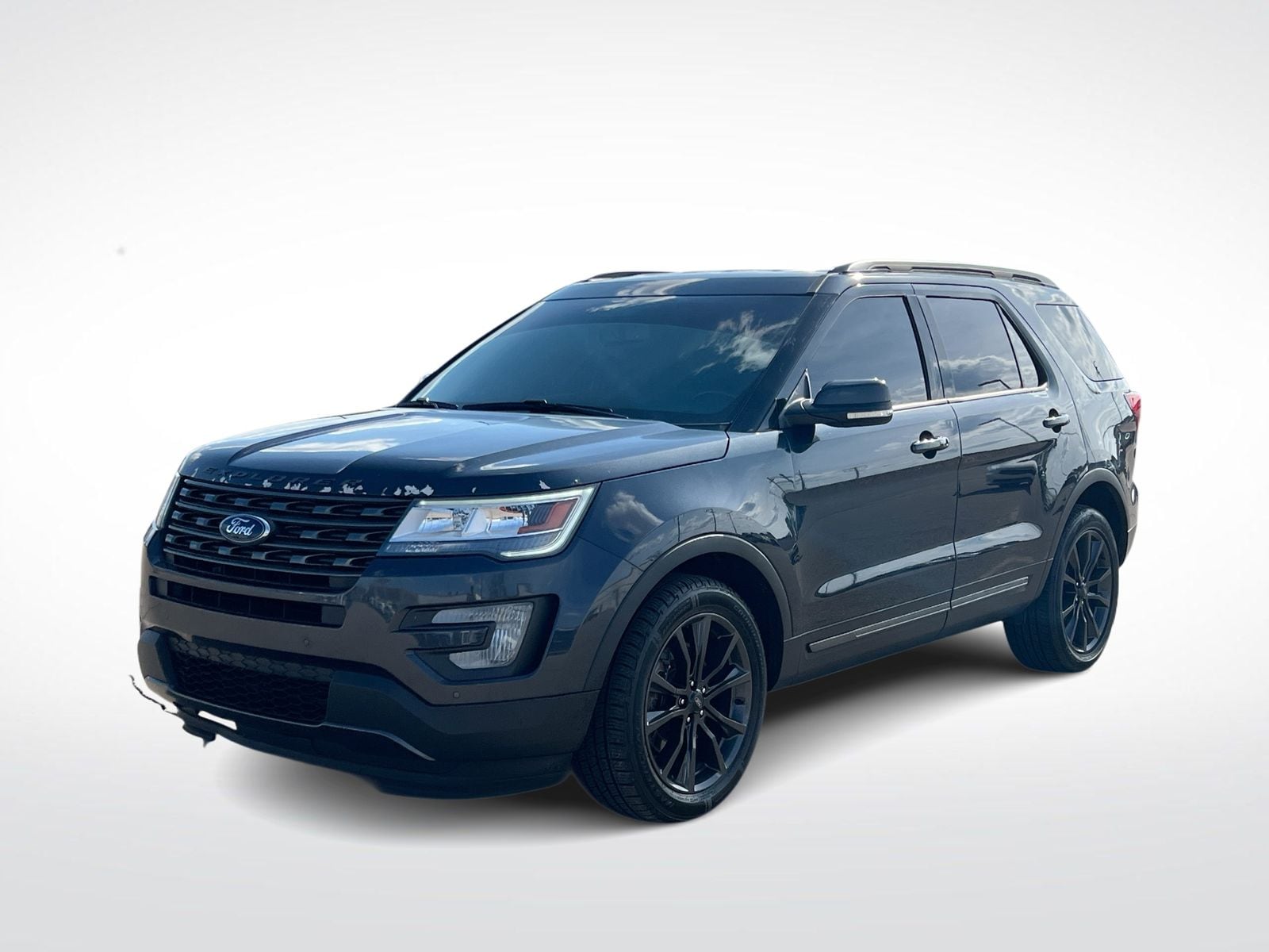 Thumbnail: 2017 Ford Explorer - 4