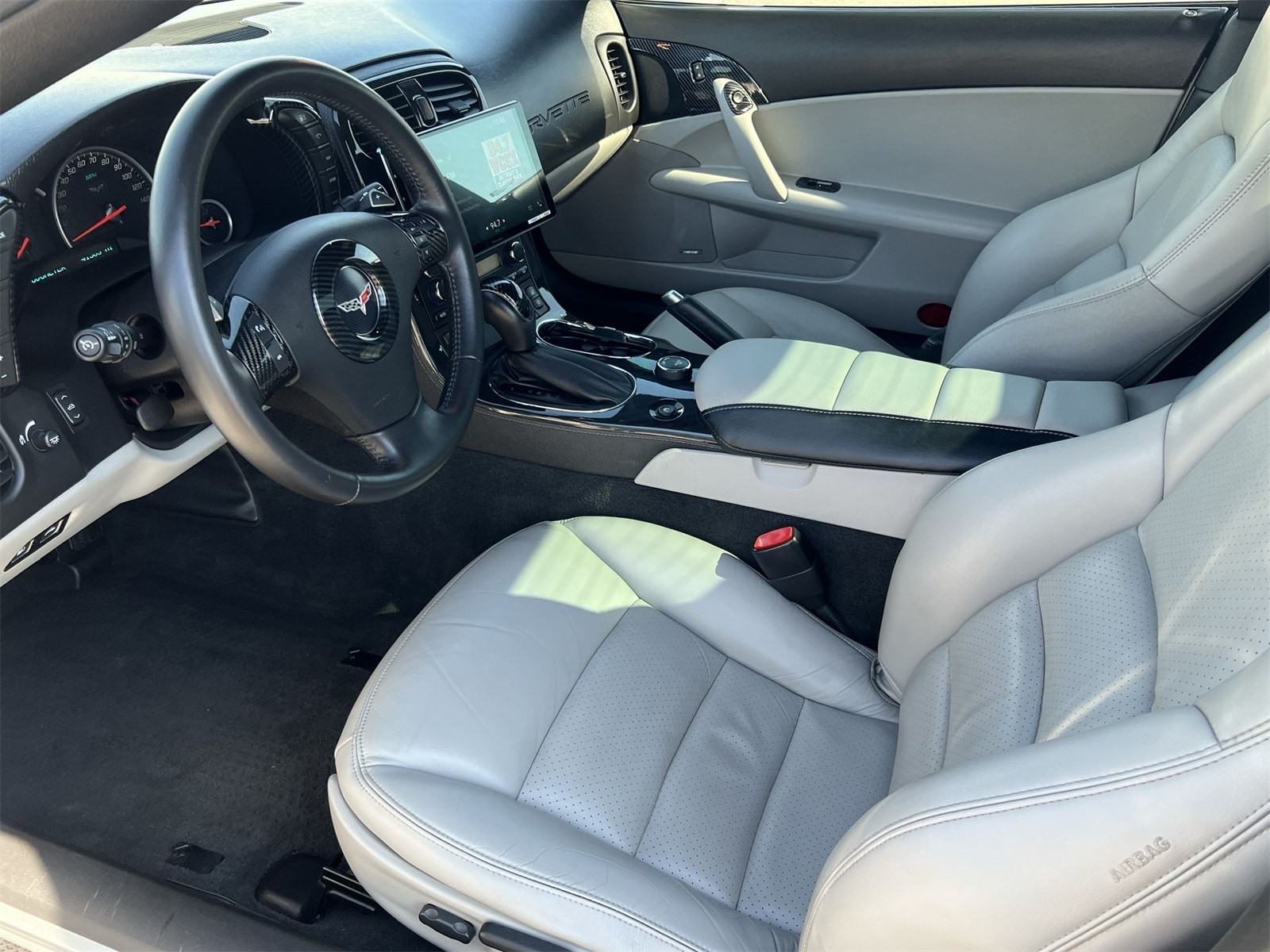 Thumbnail: 2010 Chevrolet Corvette - 10