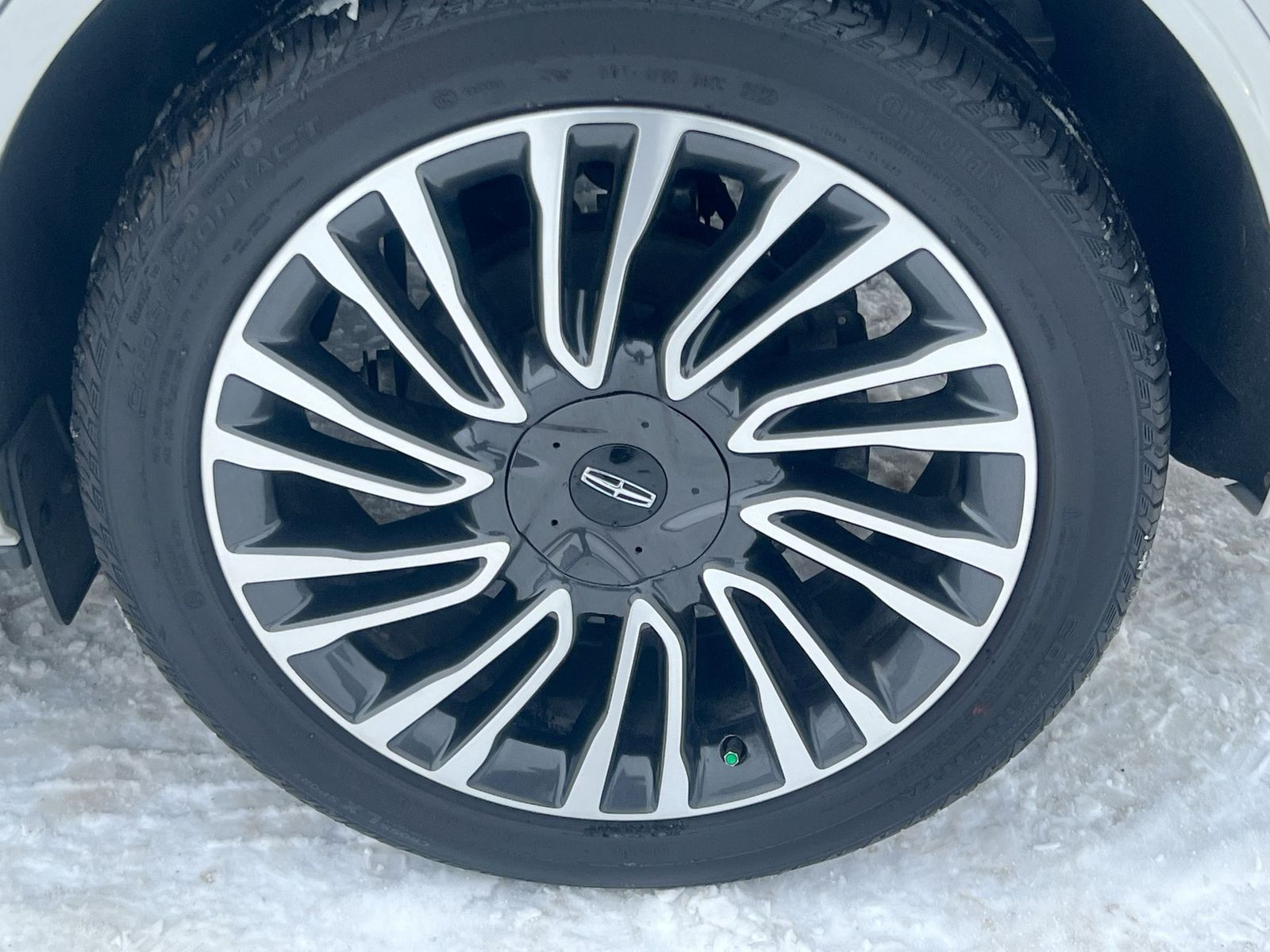 Thumbnail: 2022 Lincoln Corsair - 14