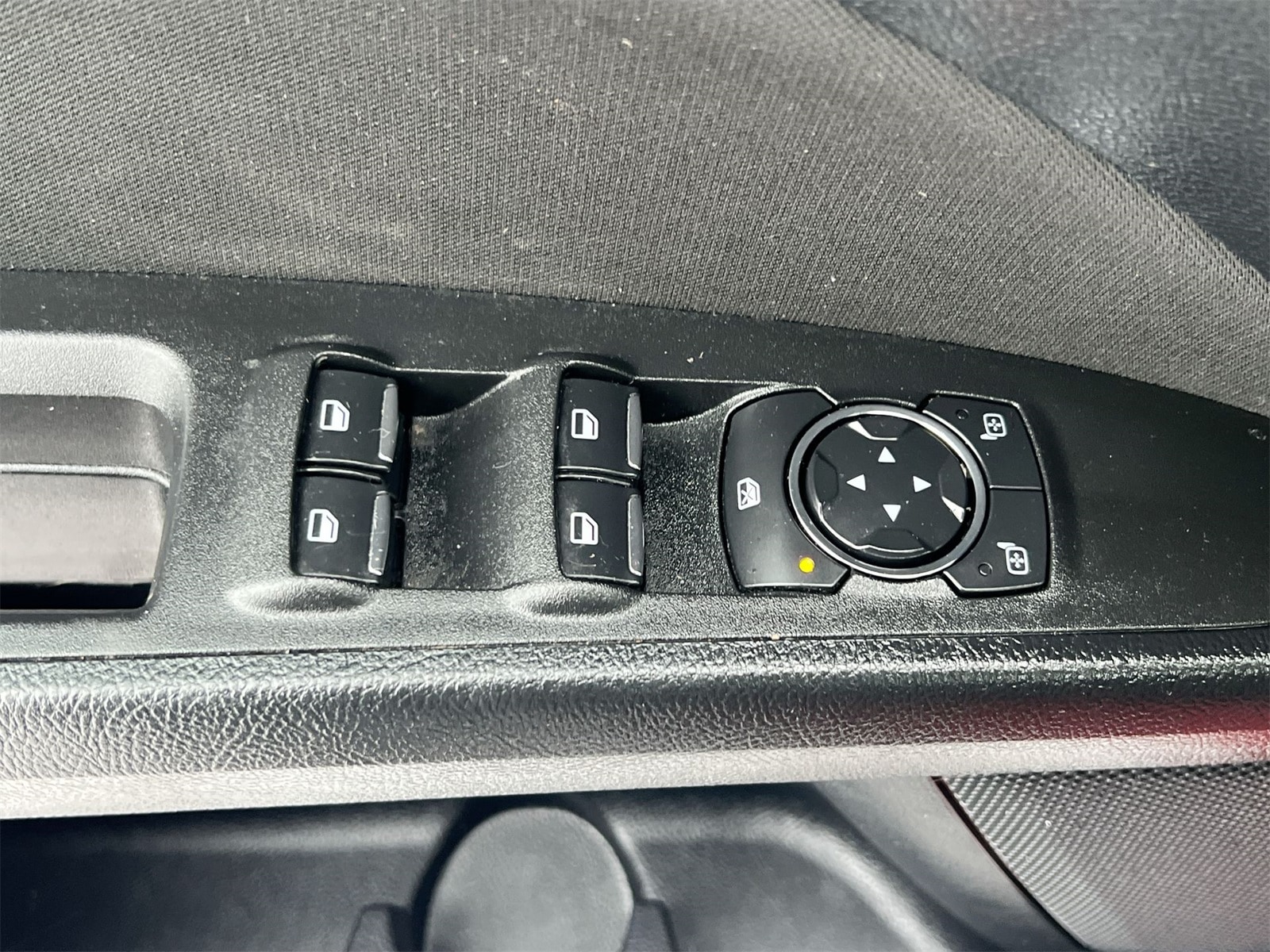 Thumbnail: 2020 Ford Fusion - 17