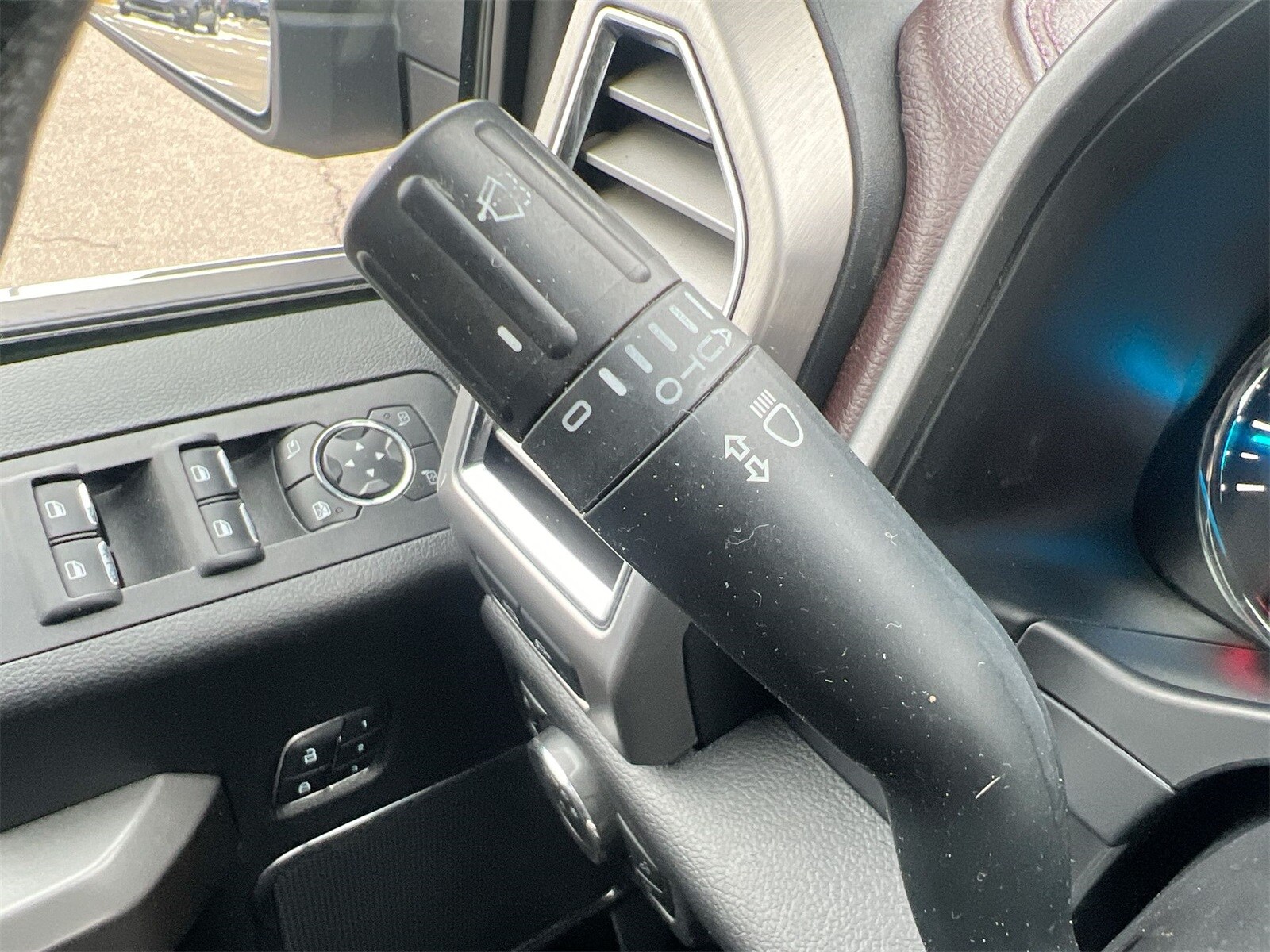 Thumbnail: 2015 Ford F-150 - 25