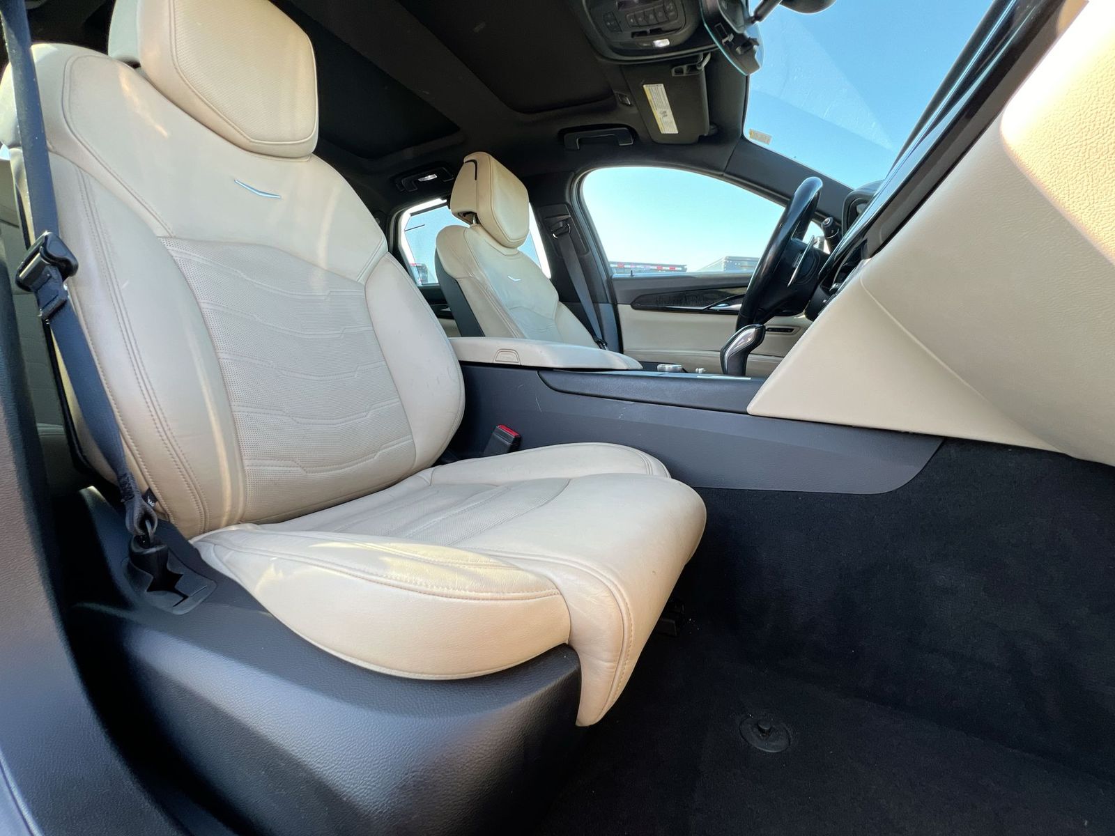 Thumbnail: 2019 Cadillac CT6 - 21