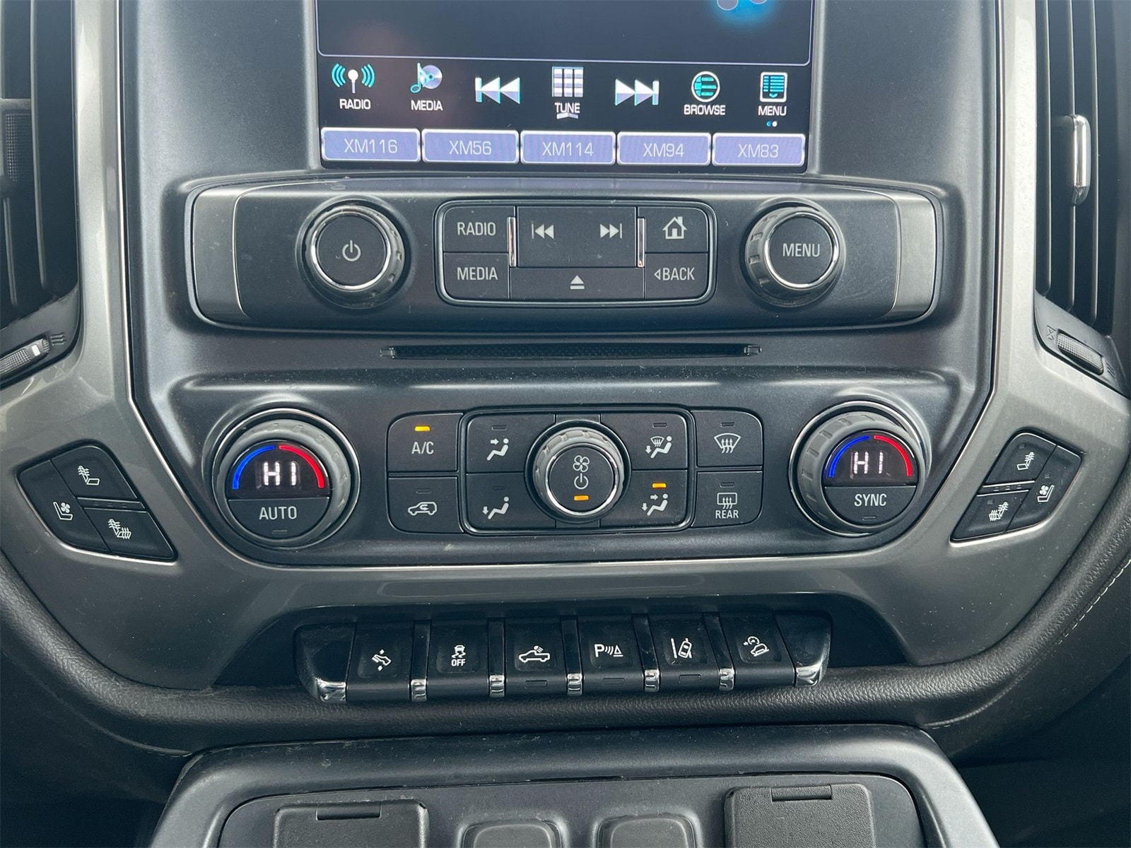 Thumbnail: 2018 Chevrolet Silverado 2500 - 27