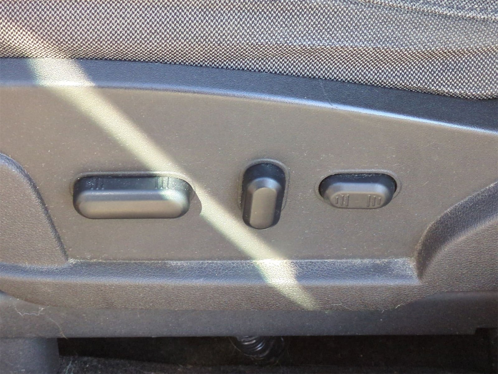 Thumbnail: 2012 Ford Flex - 17