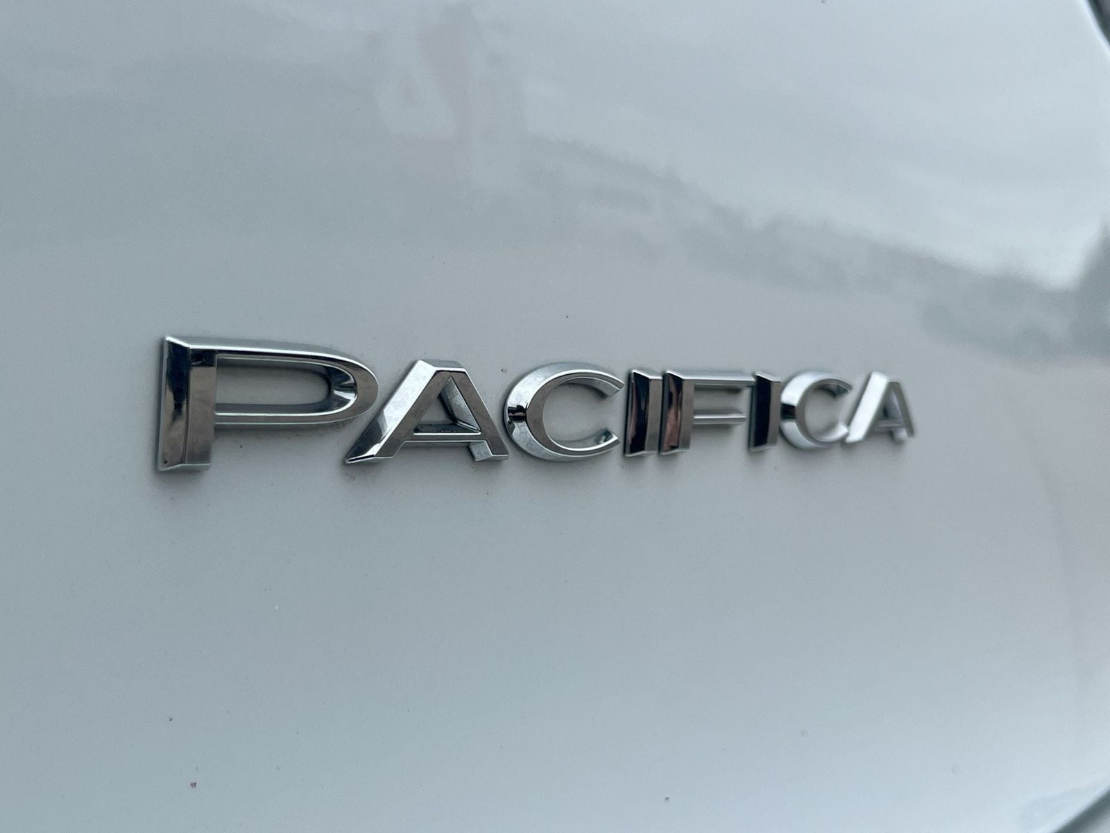 Thumbnail: 2023 Chrysler Pacifica - 13