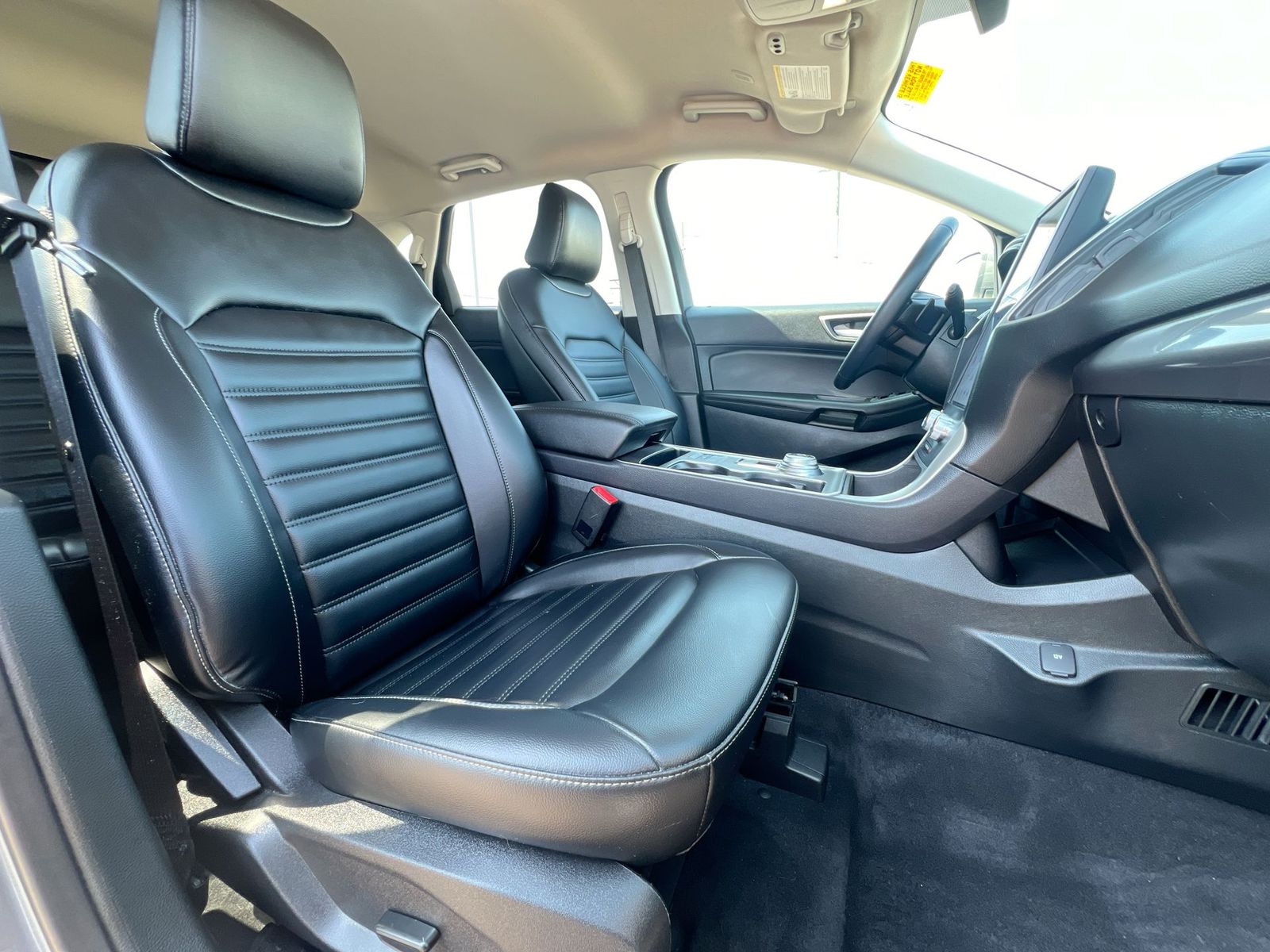 Thumbnail: 2023 Ford Edge - 21