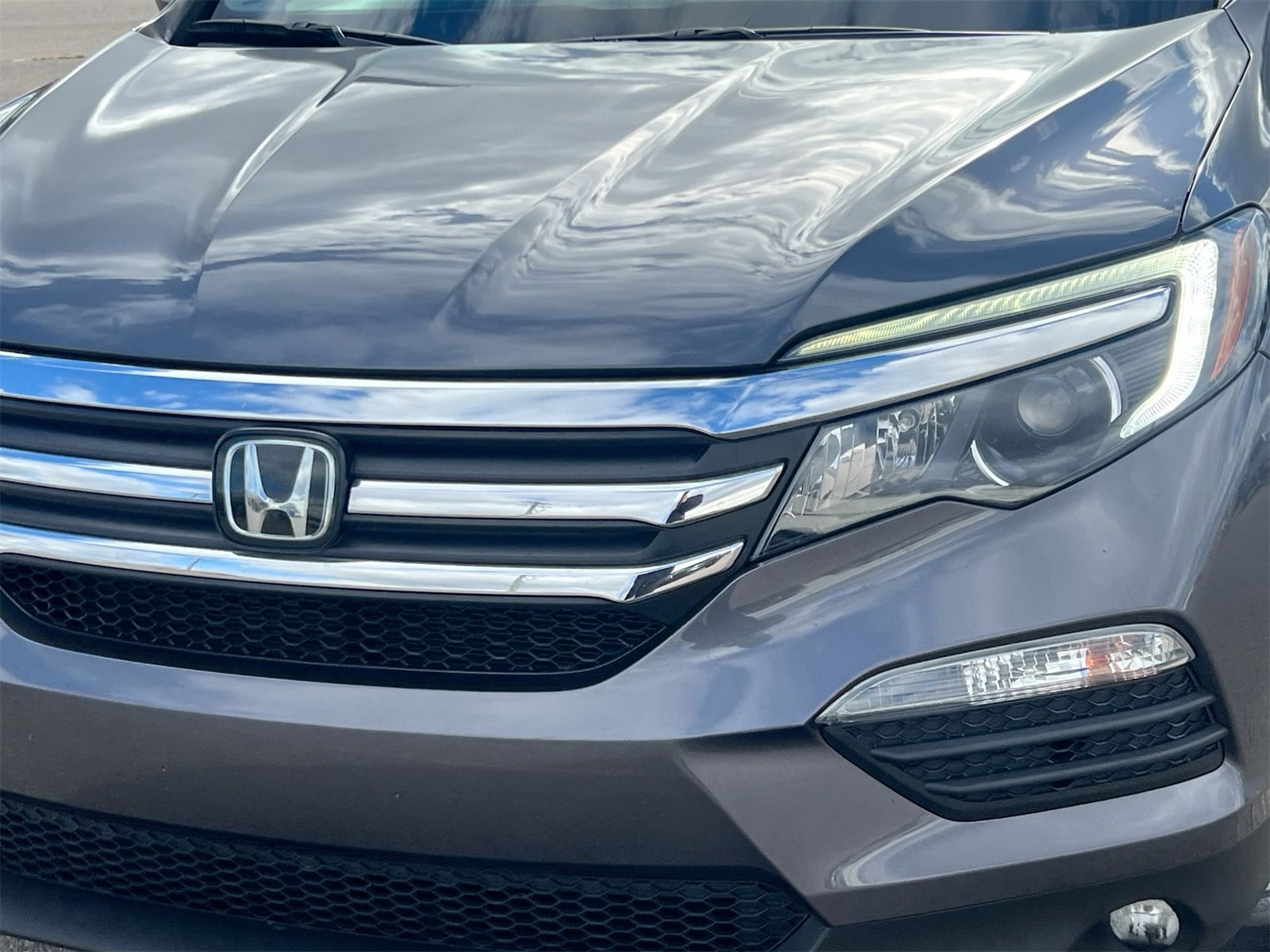 Thumbnail: 2018 Honda Pilot - 11