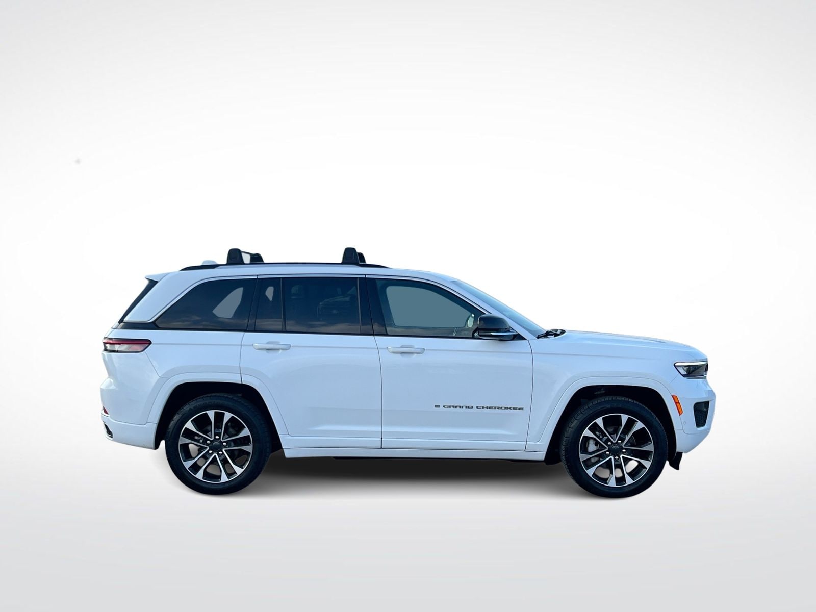 Thumbnail: 2022 Jeep Grand Cherokee - 9