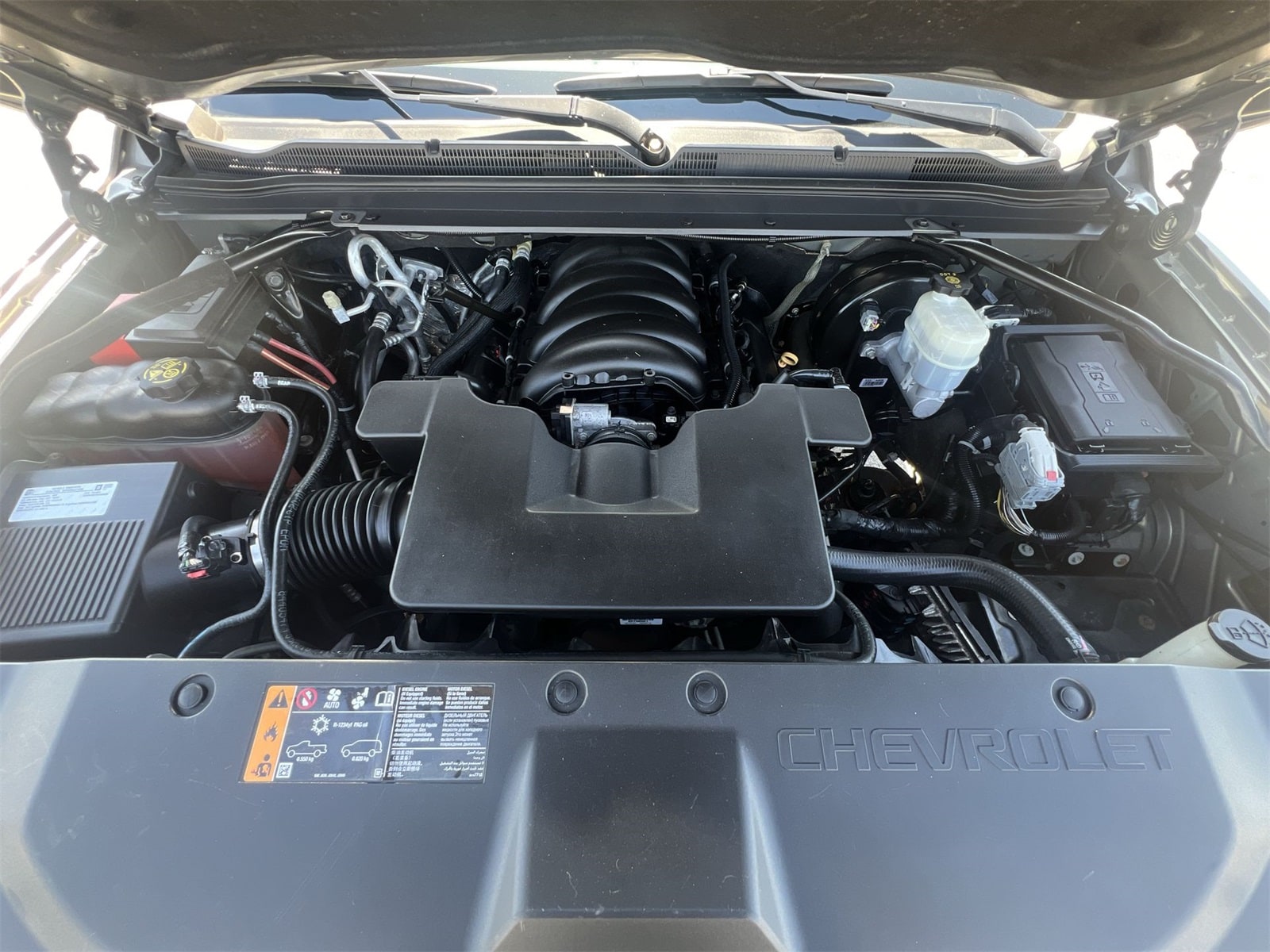 Thumbnail: 2019 Chevrolet Suburban - 15