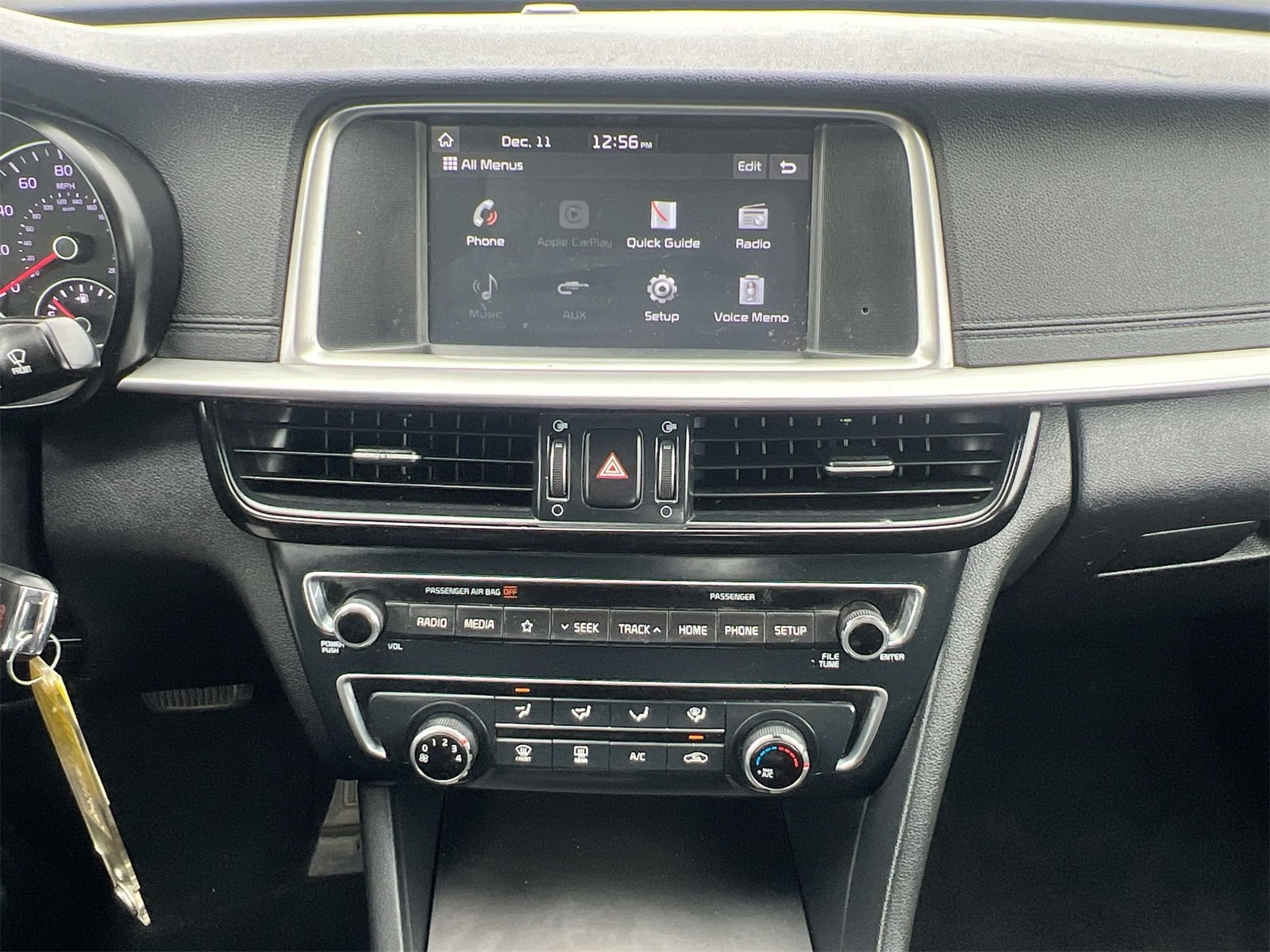 Thumbnail: 2019 Kia Optima - 27