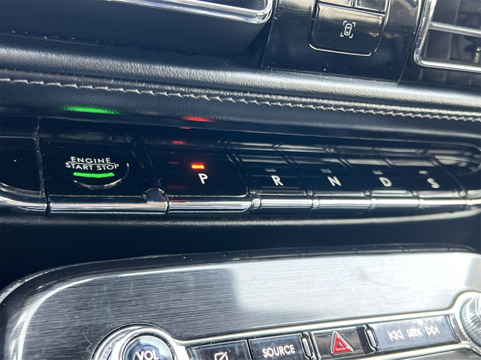 Thumbnail: 2022 Lincoln Nautilus - 33