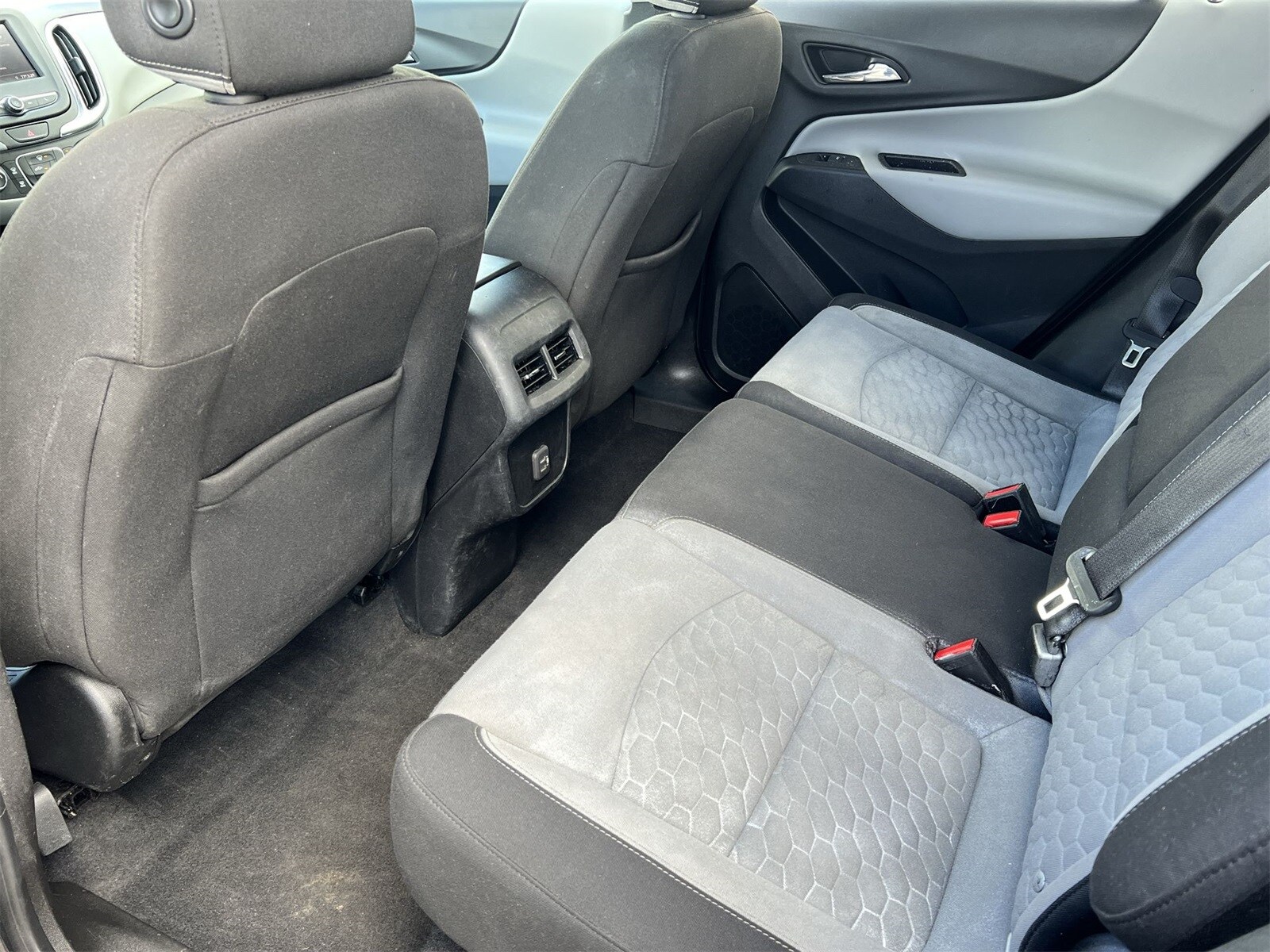Thumbnail: 2020 Chevrolet Equinox - 19