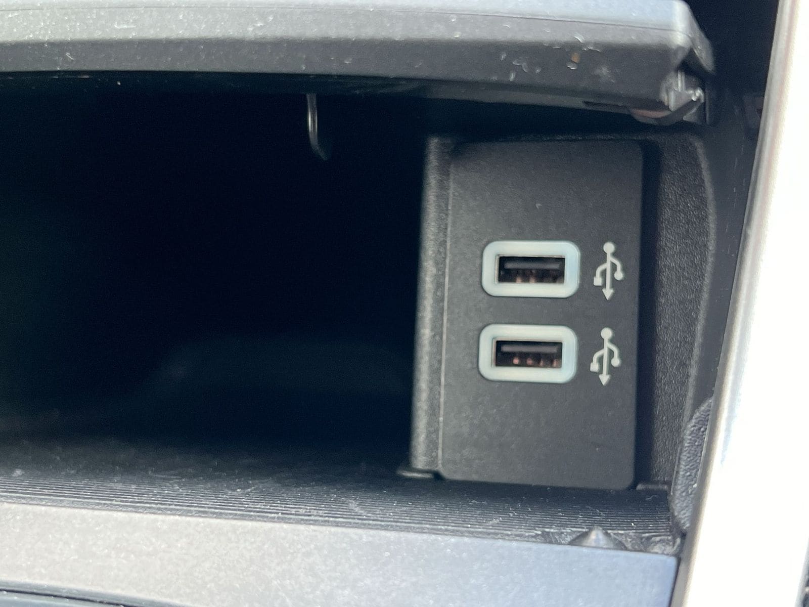 Thumbnail: 2017 Ford Edge - 31