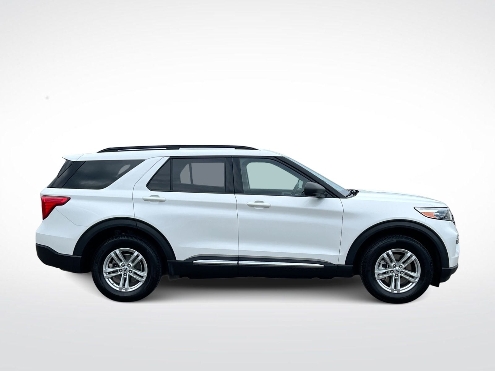 Thumbnail: 2022 Ford Explorer - 9