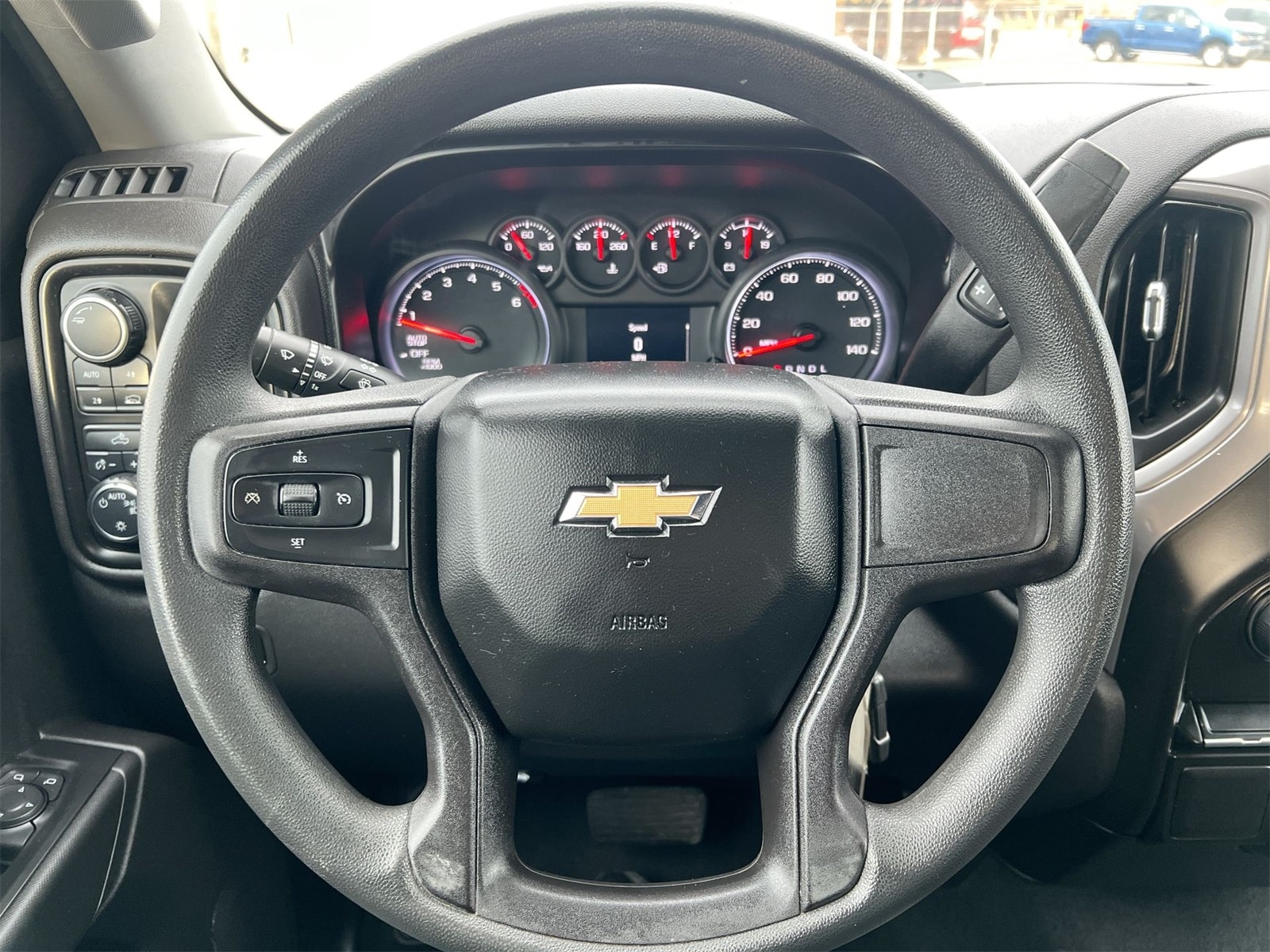 Thumbnail: 2021 Chevrolet Silverado 1500 - 23