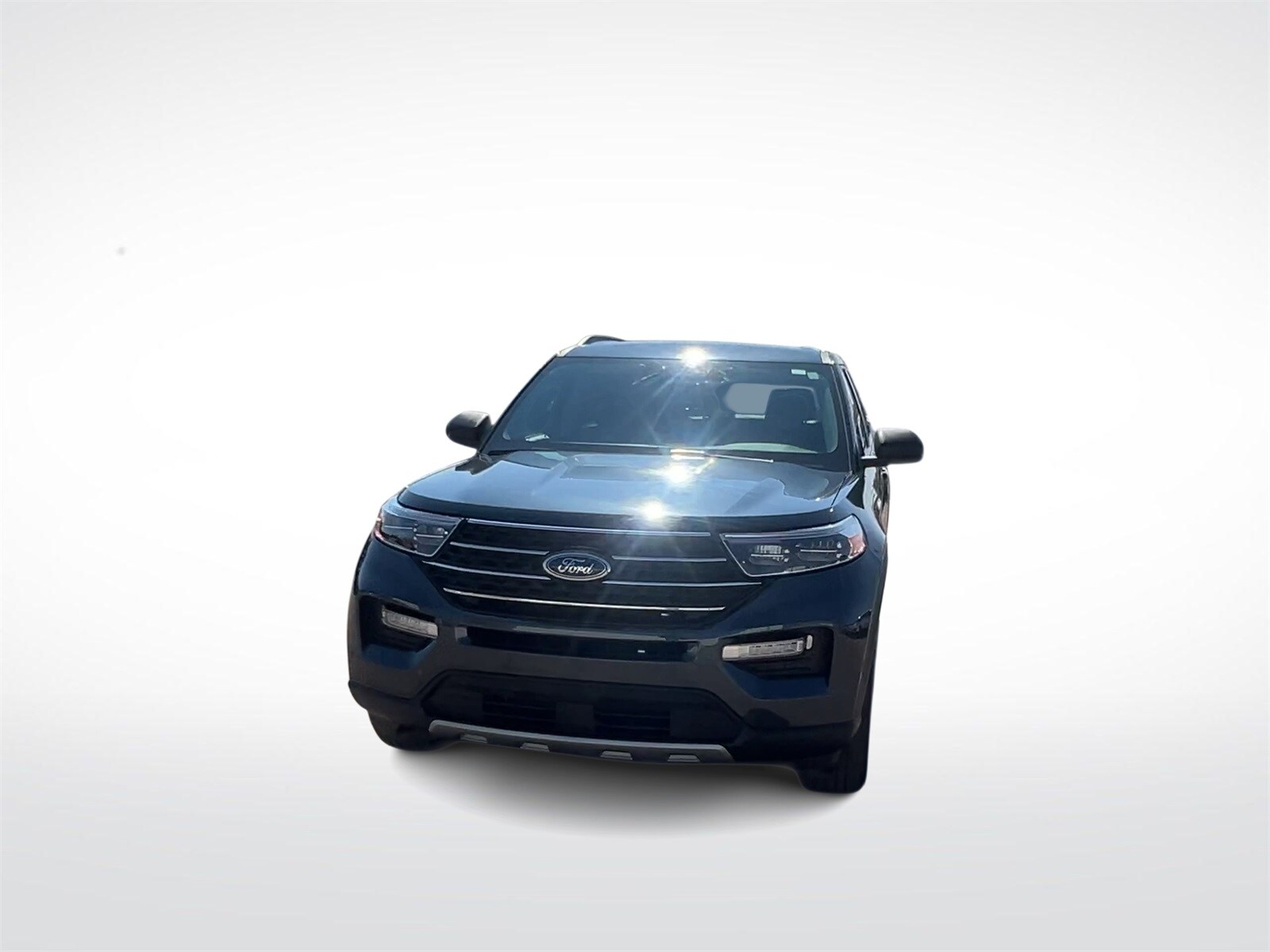 2022 Ford Explorer XLT photo 3