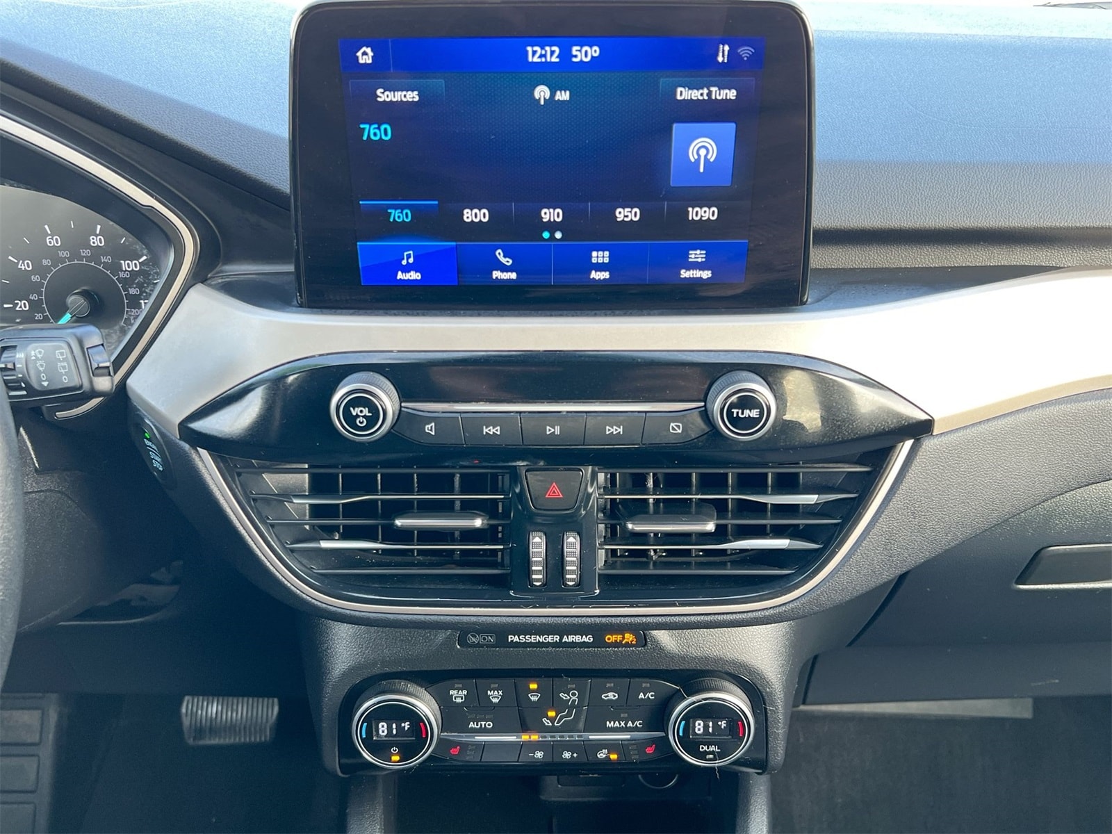 Thumbnail: 2021 Ford Escape - 28