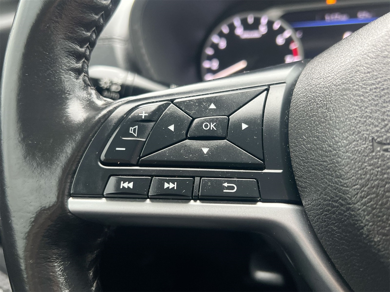 Thumbnail: 2021 Nissan Sentra - 23