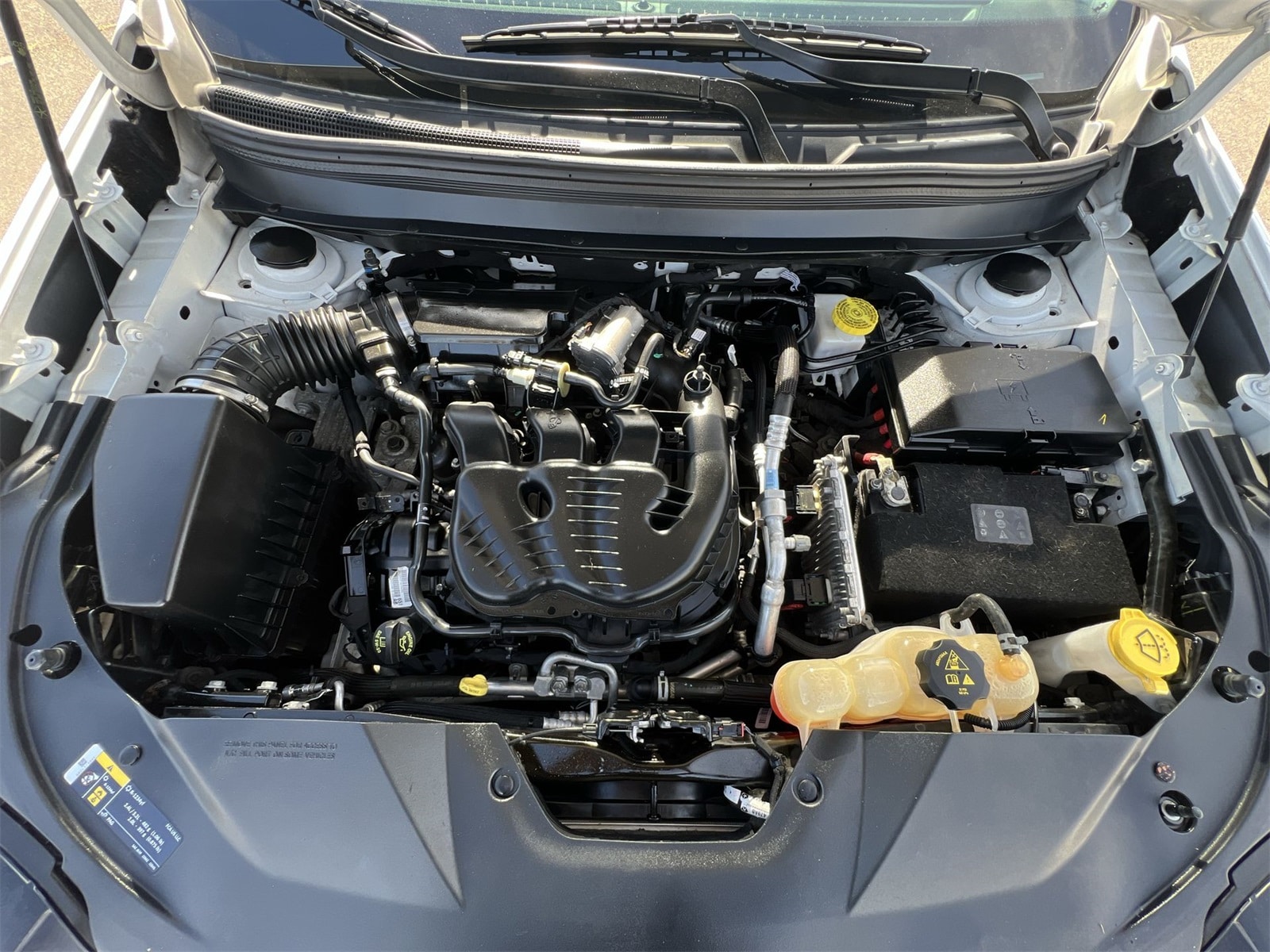 Thumbnail: 2019 Jeep Cherokee - 15