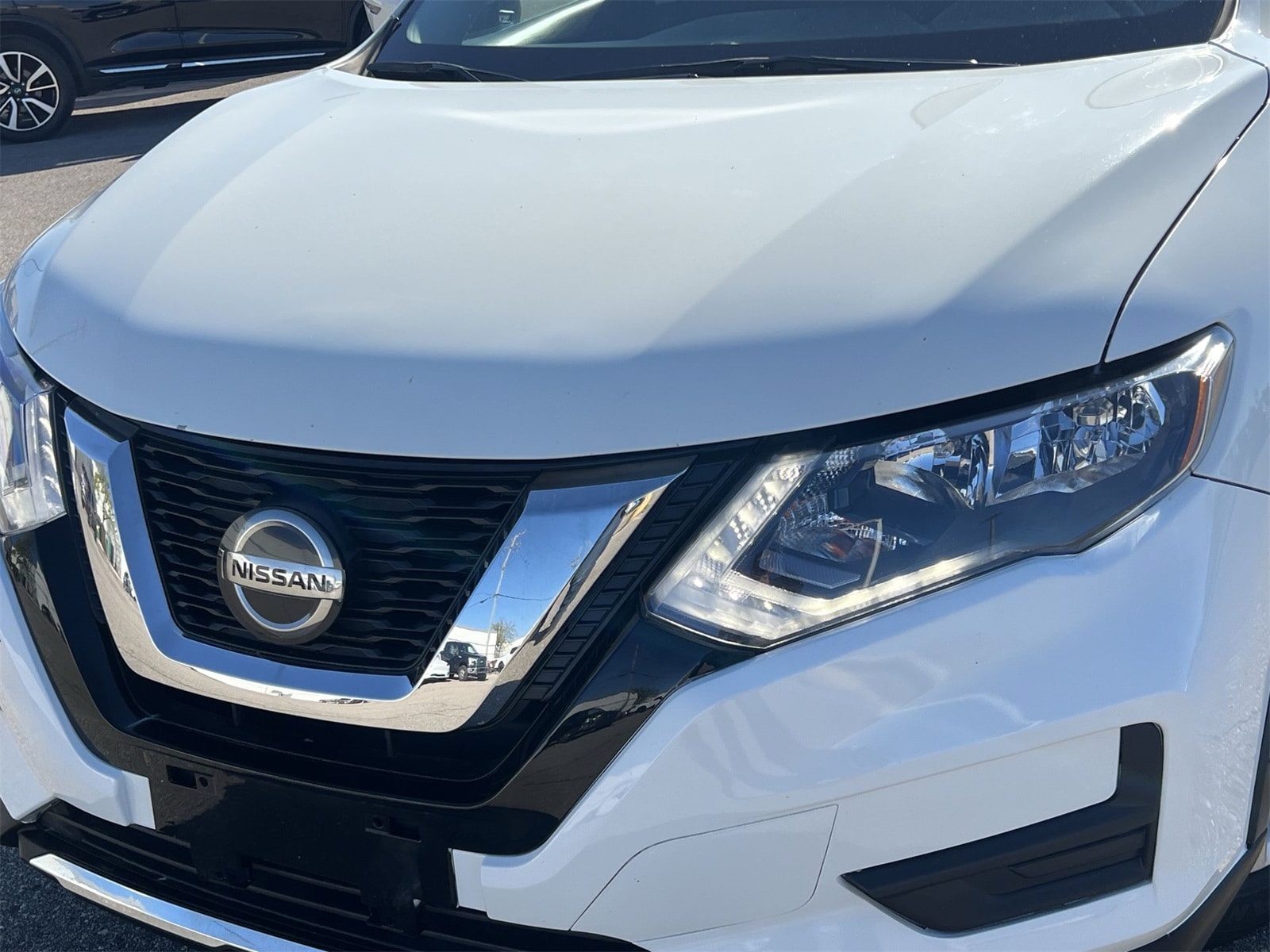 Thumbnail: 2019 Nissan Rogue - 11