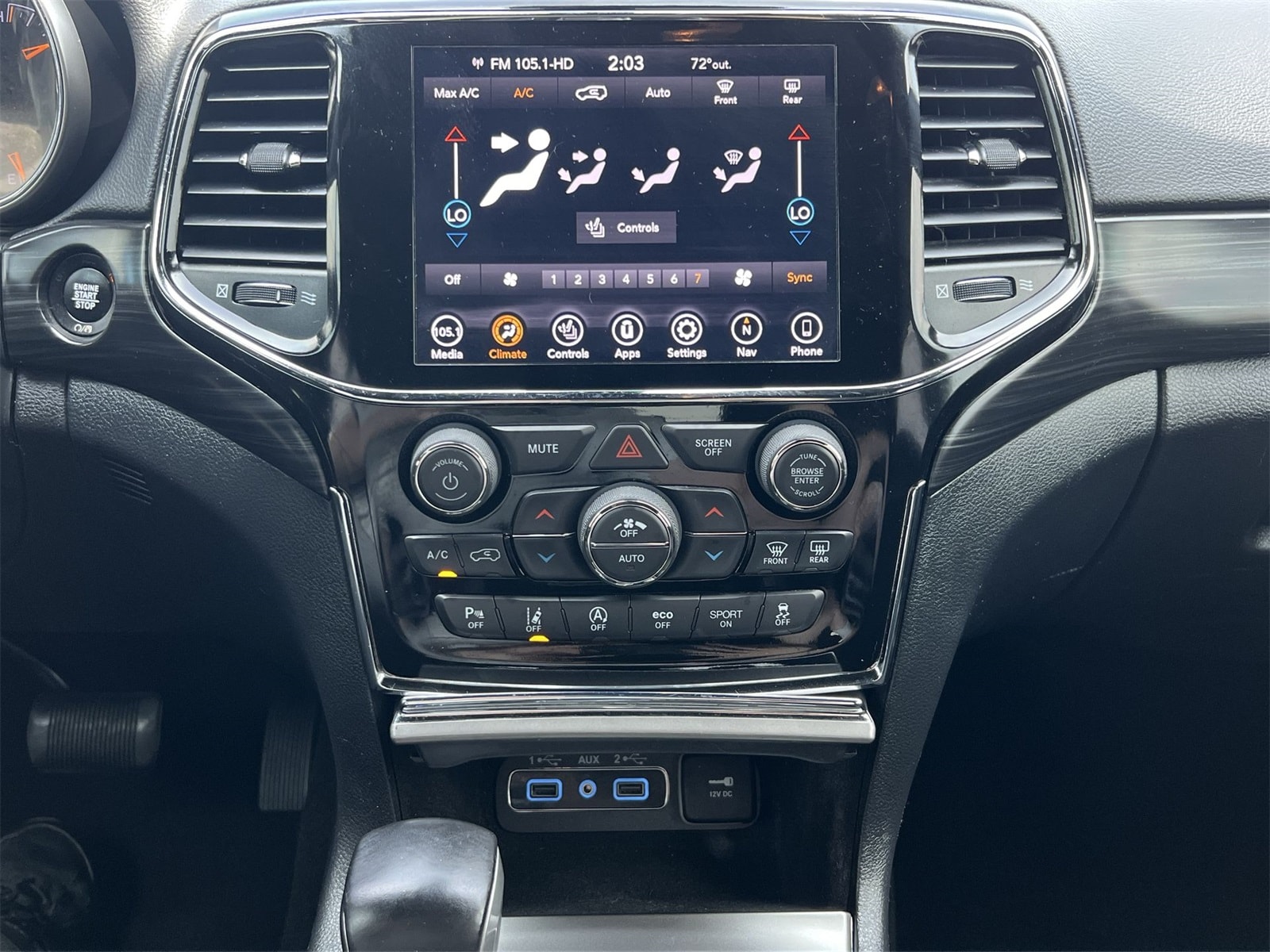 2020 Jeep Grand Cherokee Altitude 29