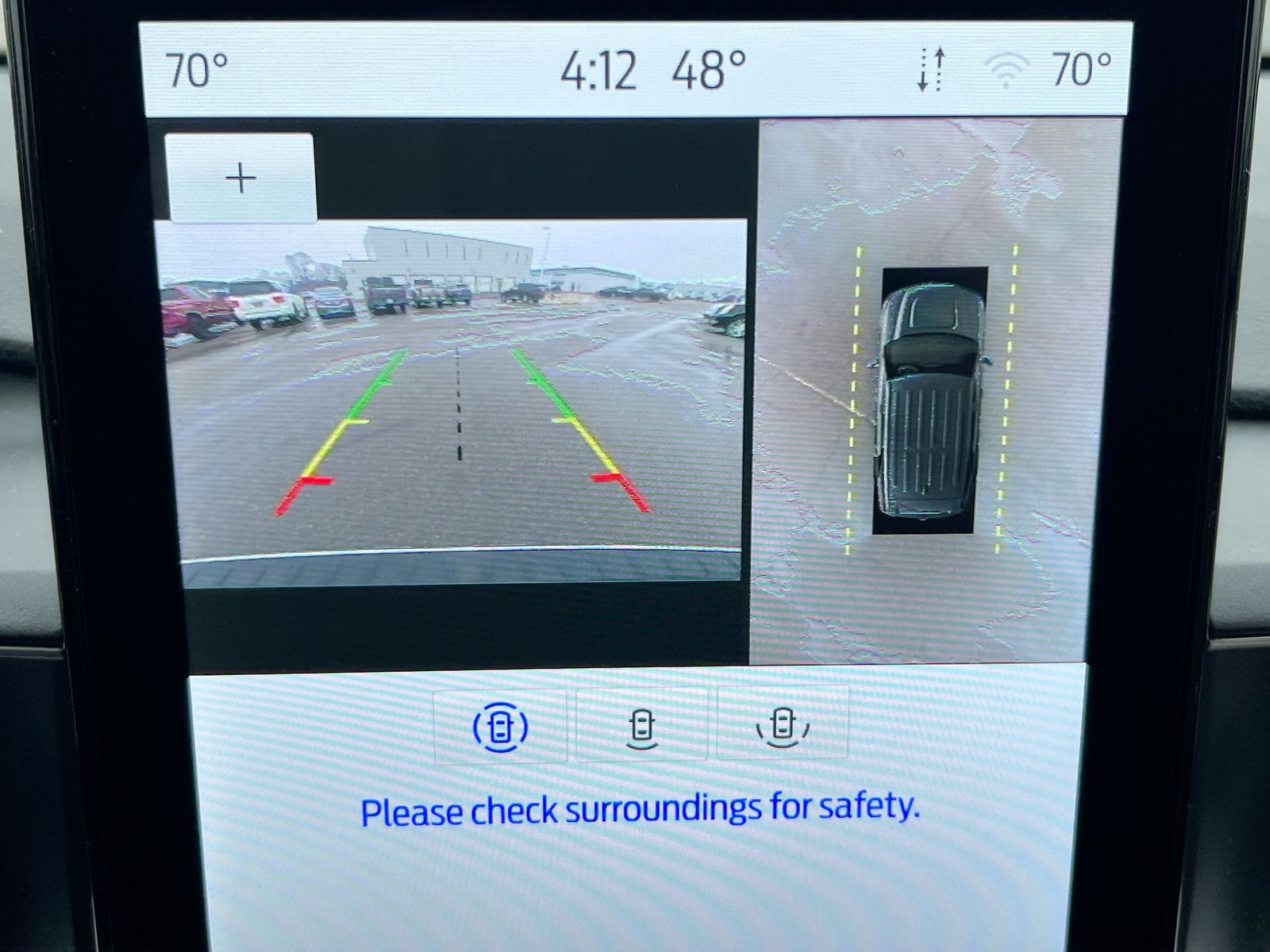 Thumbnail: 2023 Ford Explorer - 30