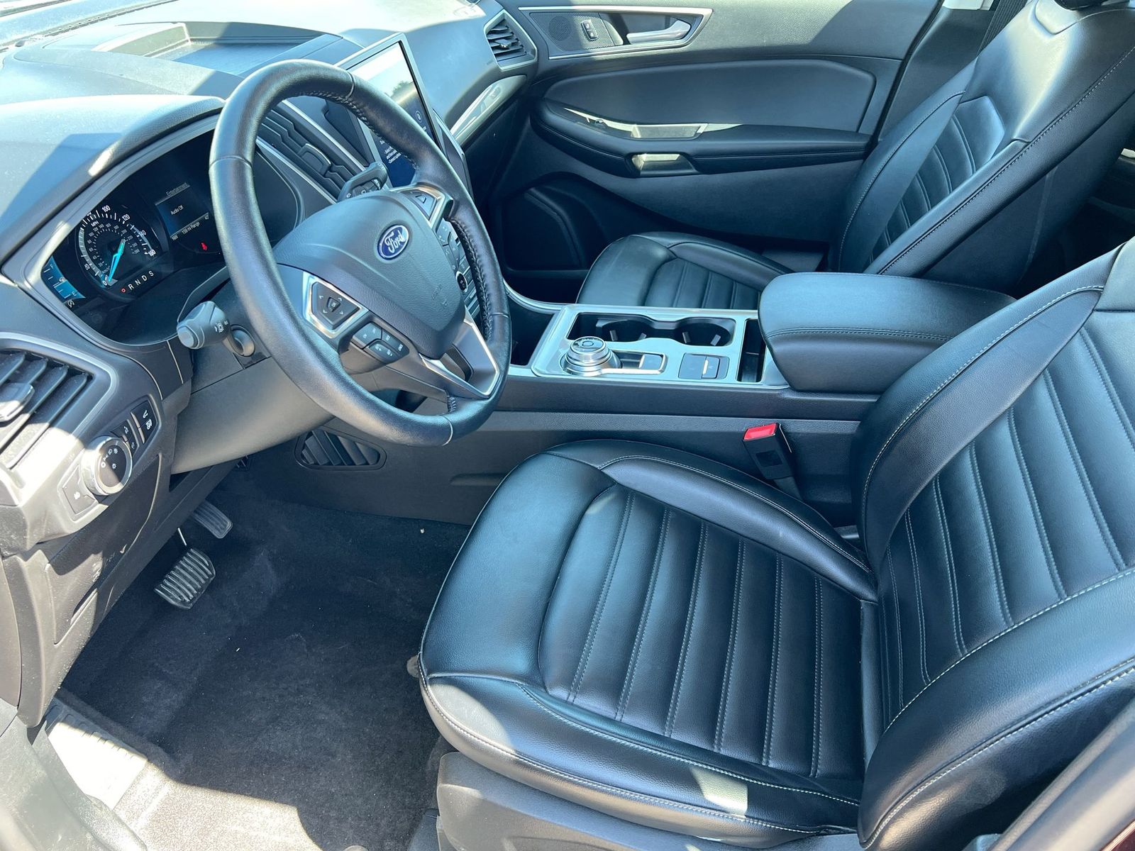 Thumbnail: 2023 Ford Edge - 10