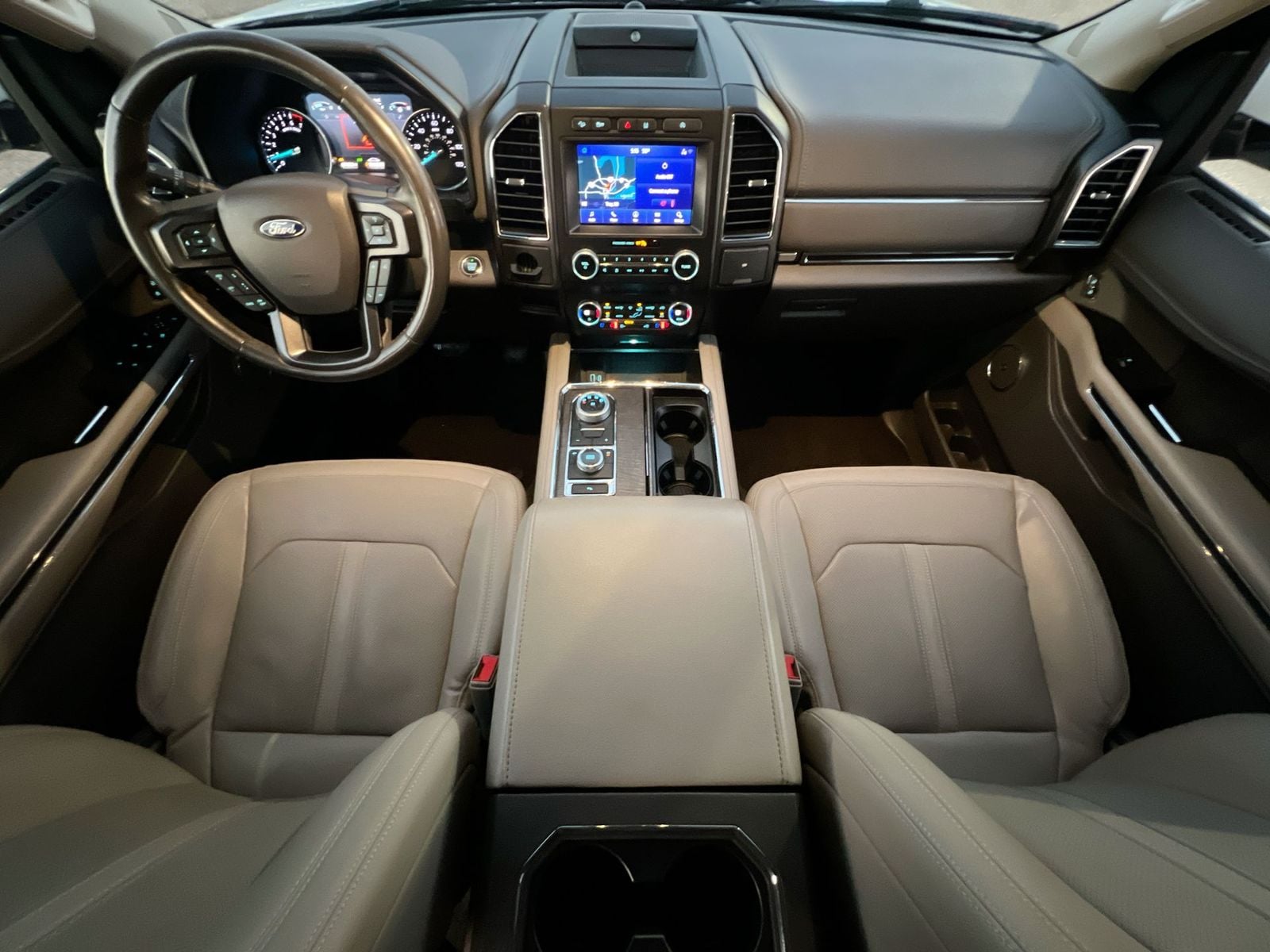 Thumbnail: 2021 Ford Expedition - 14