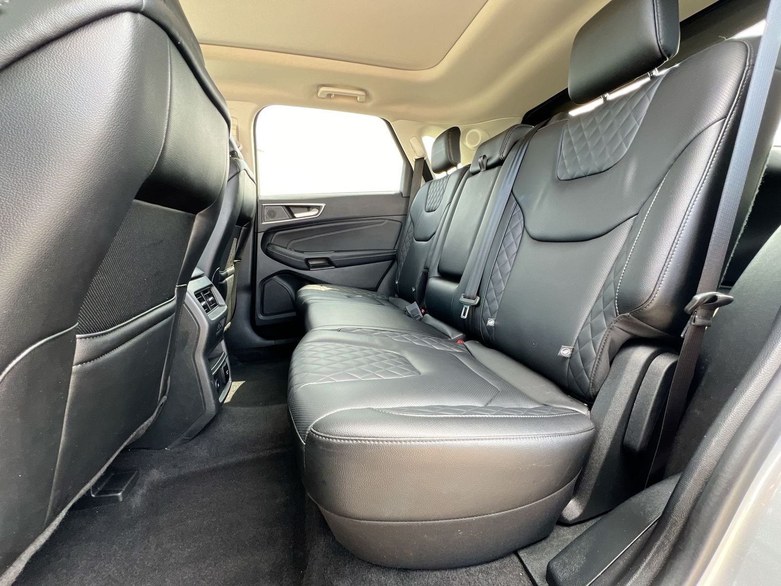 Thumbnail: 2024 Ford Edge - 19