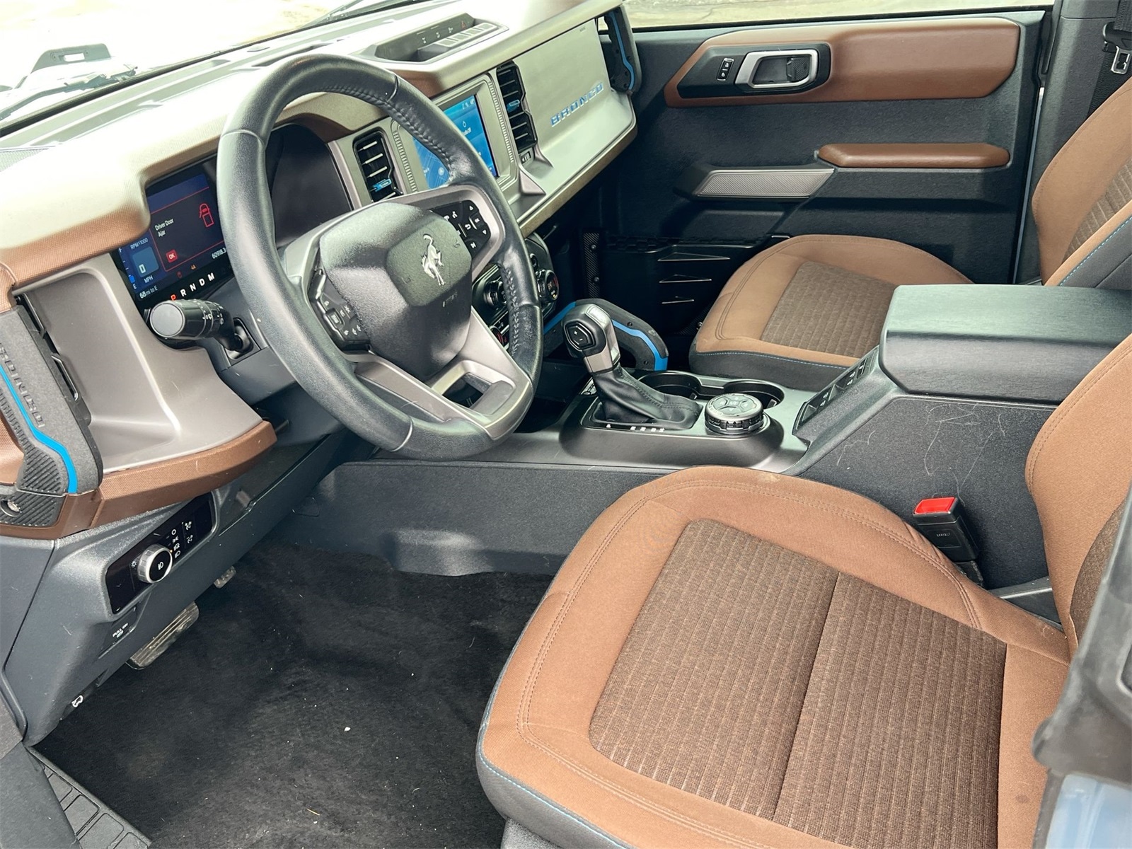 Thumbnail: 2023 Ford Bronco - 10