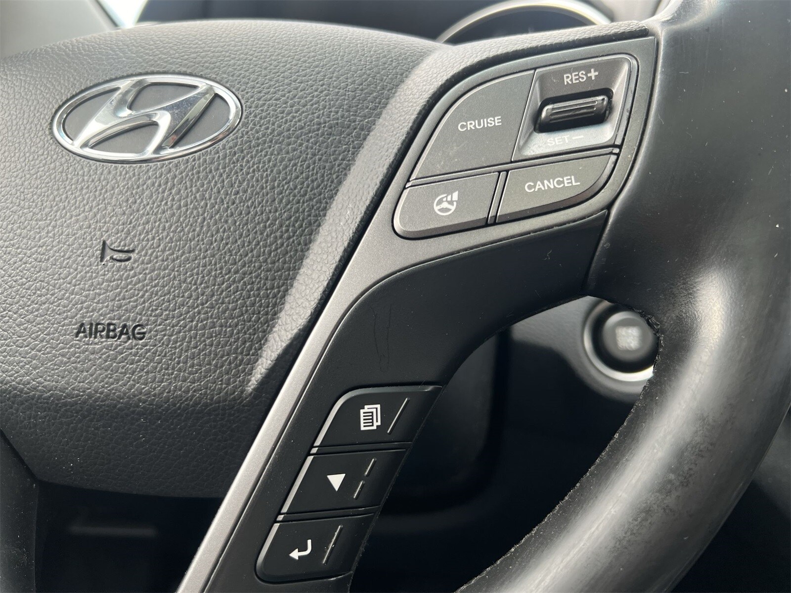 2014 Hyundai Santa Fe Sport 2.0T 25