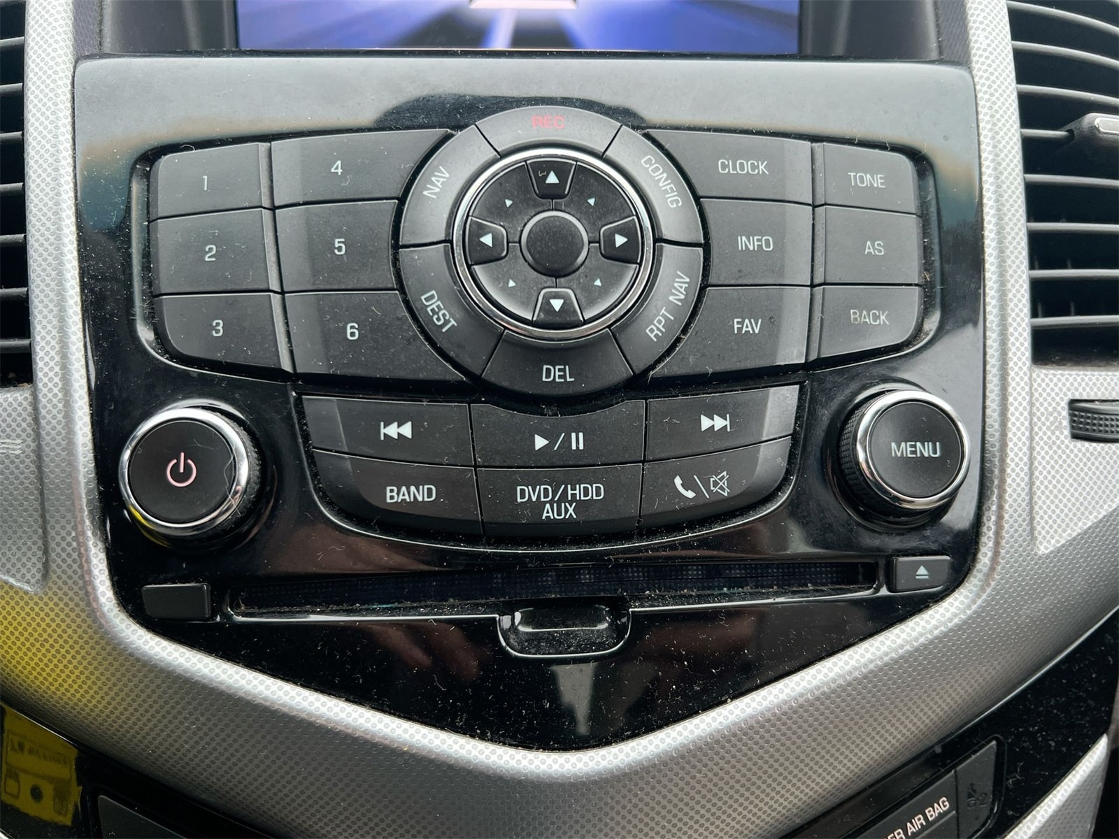 Thumbnail: 2011 Chevrolet Cruze - 28