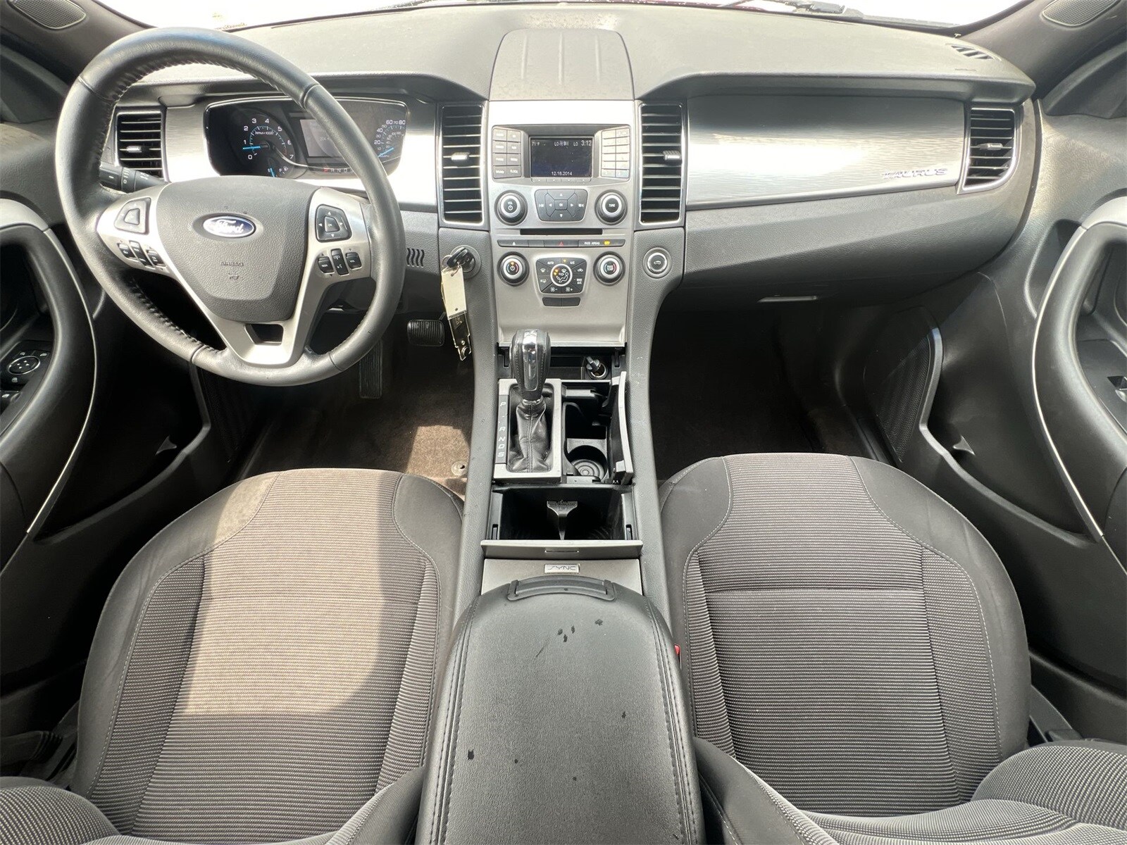 Thumbnail: 2017 Ford Taurus - 16