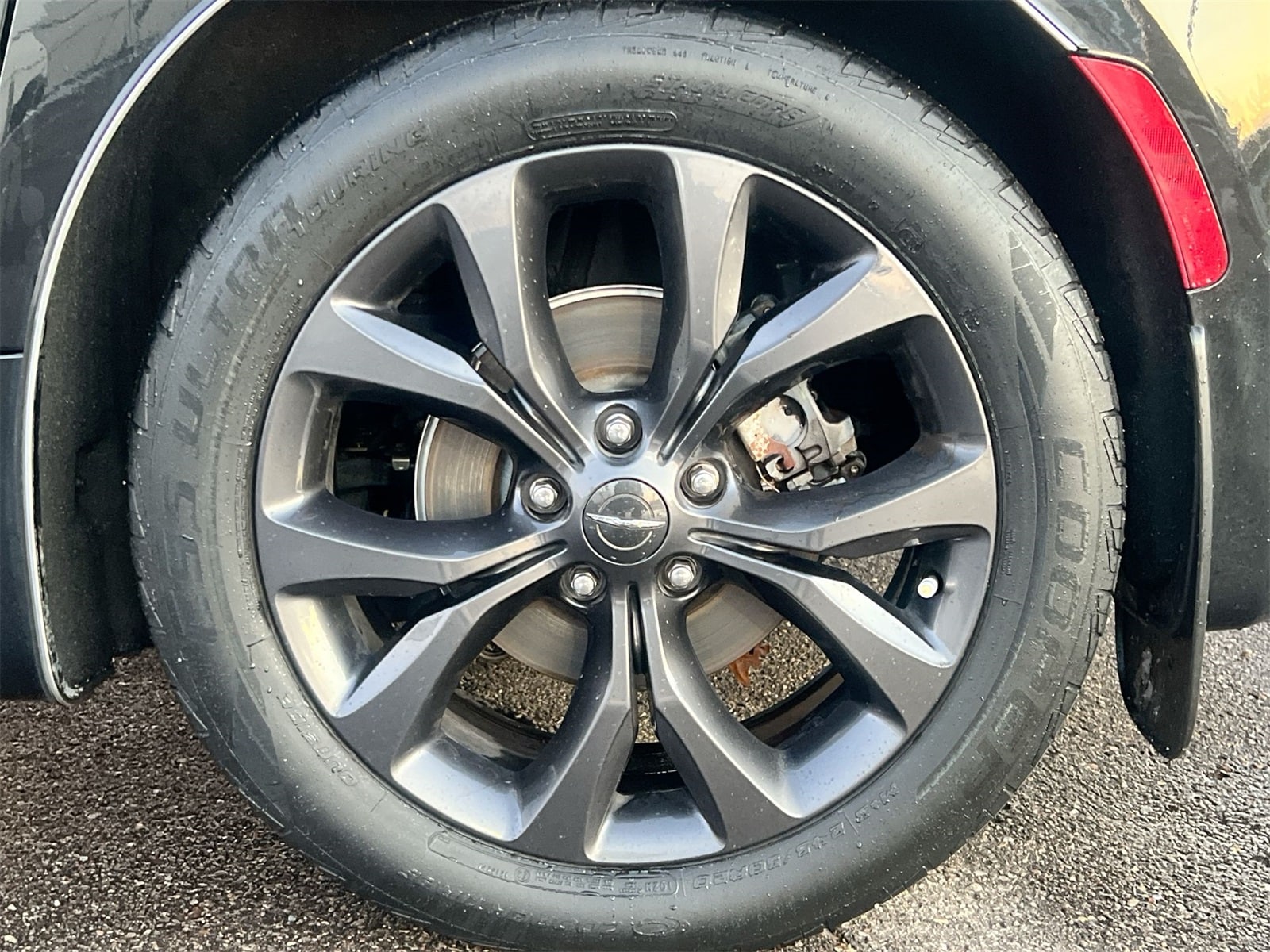 Thumbnail: 2018 Chrysler Pacifica - 14