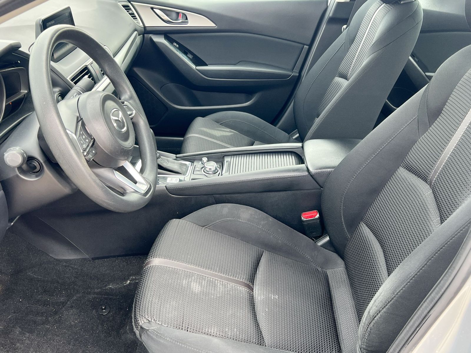 Thumbnail: 2017 Mazda Mazda3 - 10