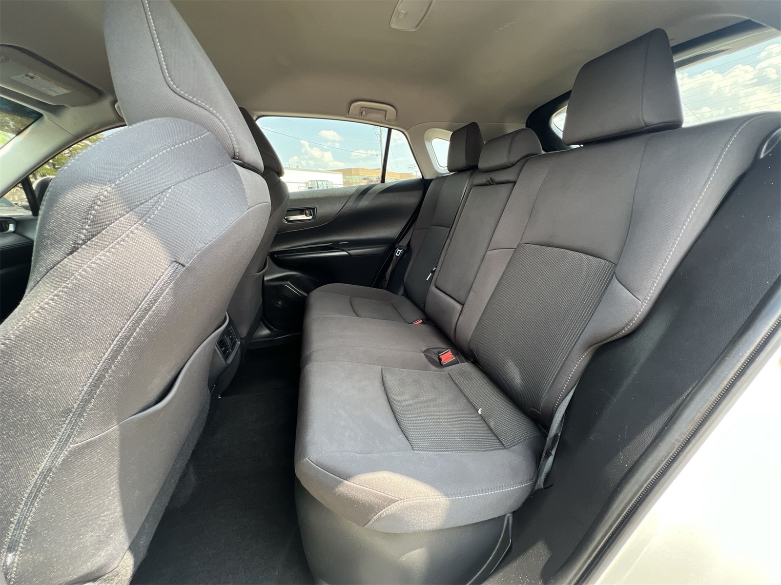 Thumbnail: 2021 Toyota Venza - 20